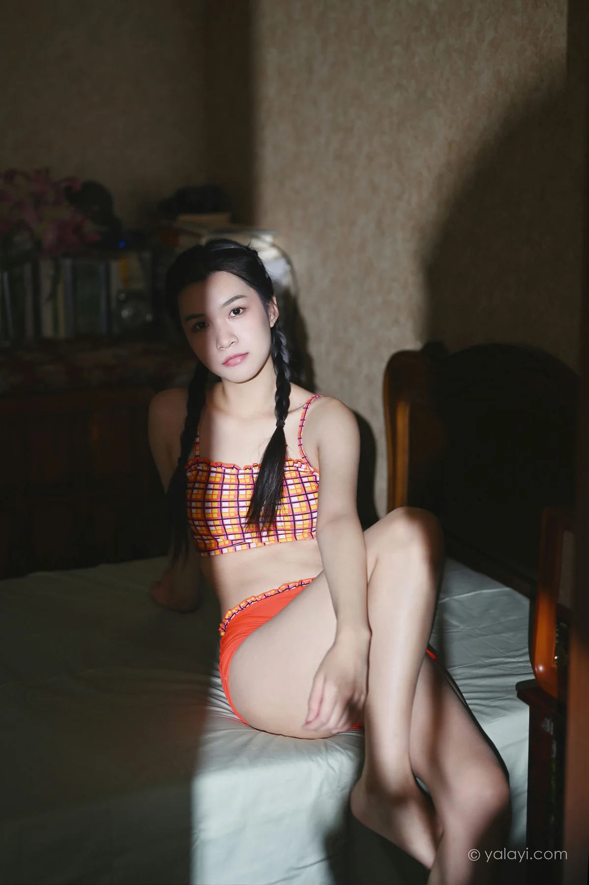 YALAYI 雅拉伊 Vol.735    方岚 独处 - 9