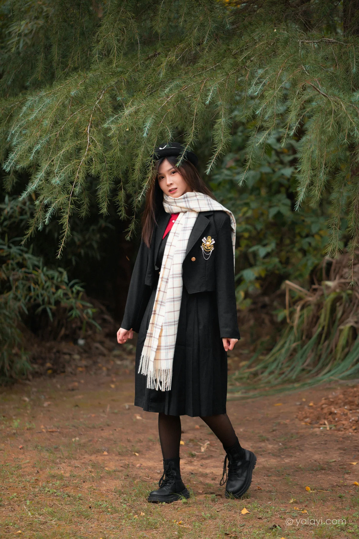 YALAYI 雅拉伊 Vol.747    梦涵 冬恋 - 8