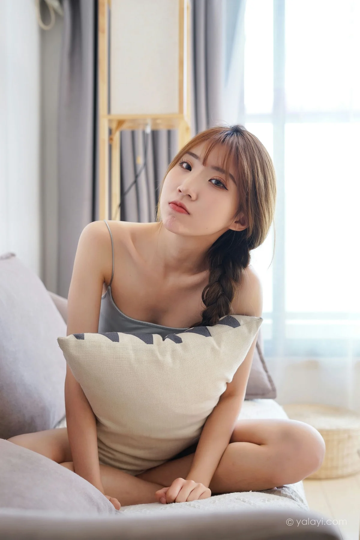 YALAYI 雅拉伊 Vol.755    小乔 诗和远方 - 4