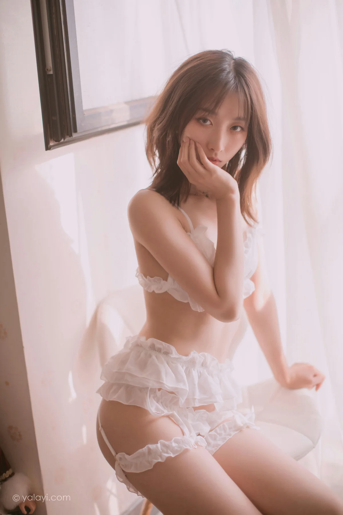 YALAYI 雅拉伊 Vol.779    佳佳 花香的午后 - 2