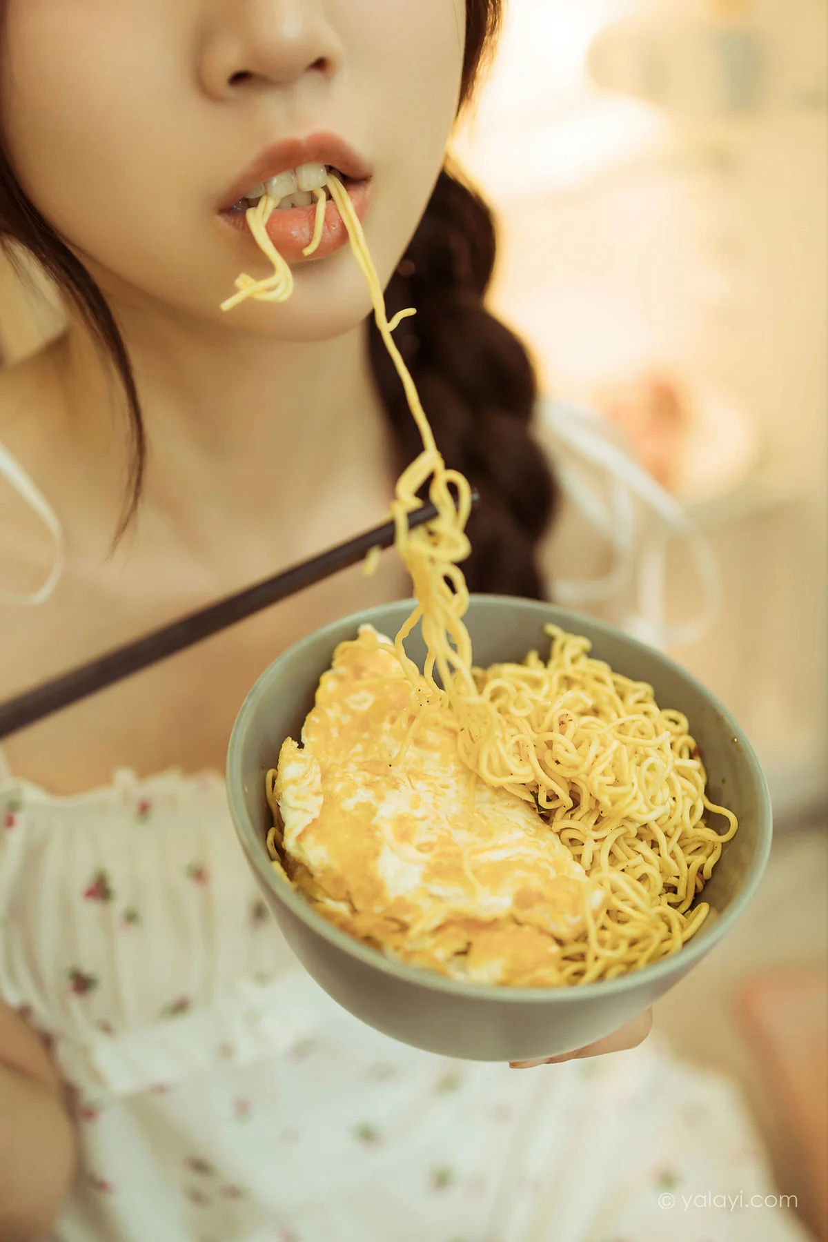 YALAYI 雅拉伊 Vol.793    餐蛋面  小乔 - 5