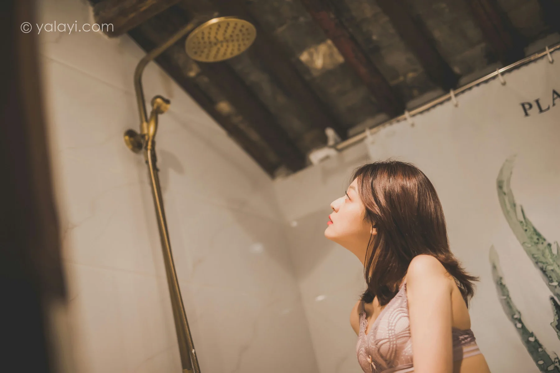 YALAYI 雅拉伊 Vol.798    真真 一个人的旅行 - 3