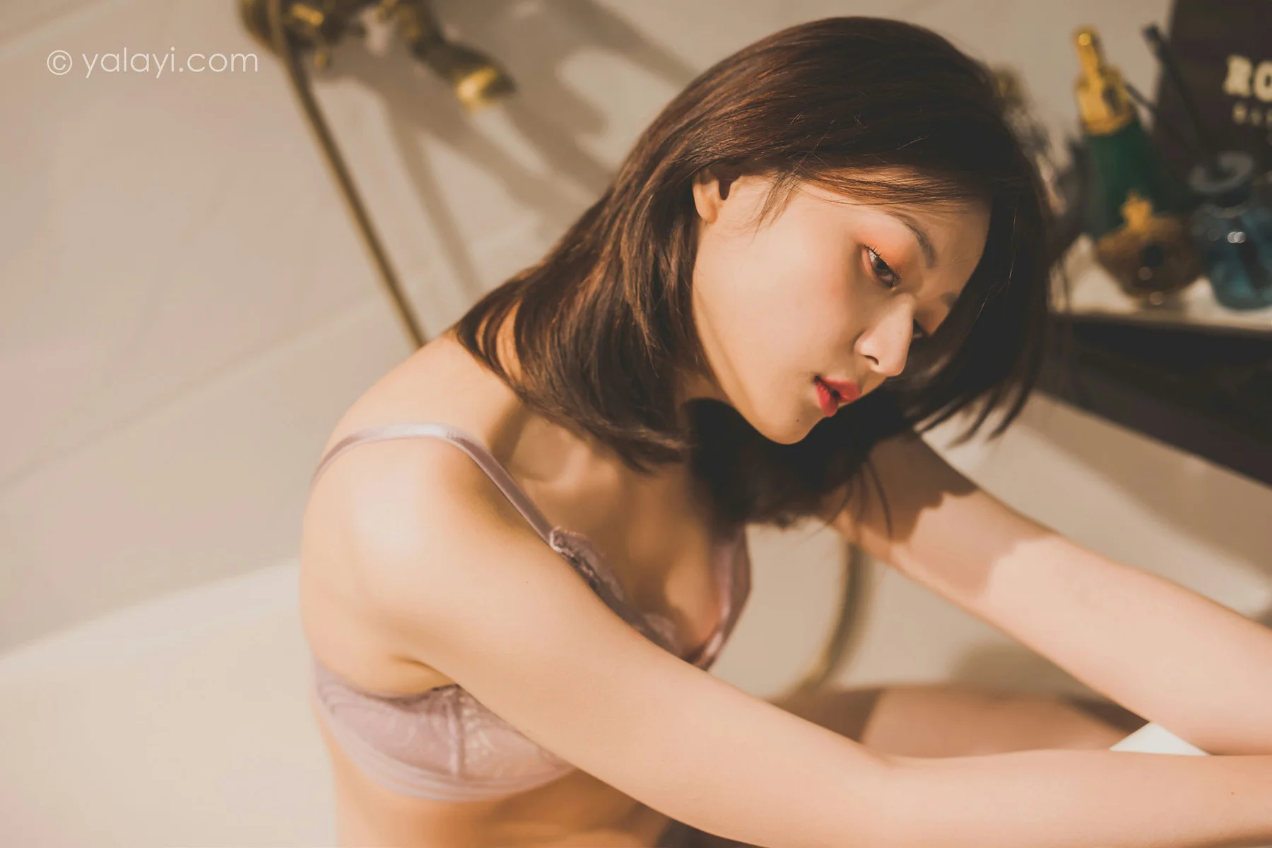 YALAYI 雅拉伊 Vol.798    真真 一个人的旅行 - 6