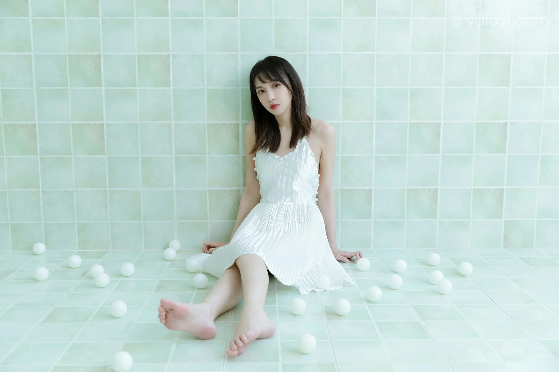 YALAYI 雅拉伊 Vol.802    研研 窗内窗外 - 1