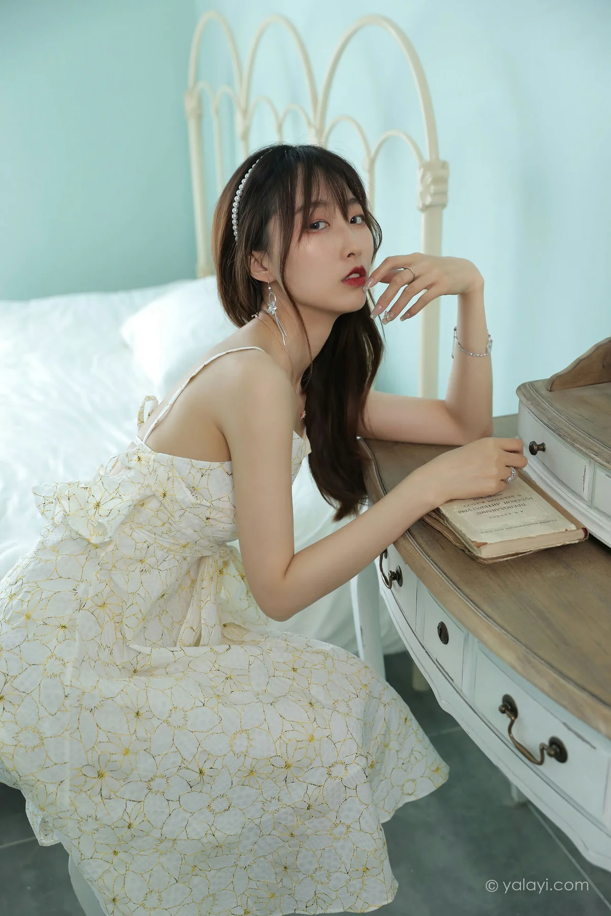 YALAYI 雅拉伊 Vol.810    佳佳 自由的孤独 - 6