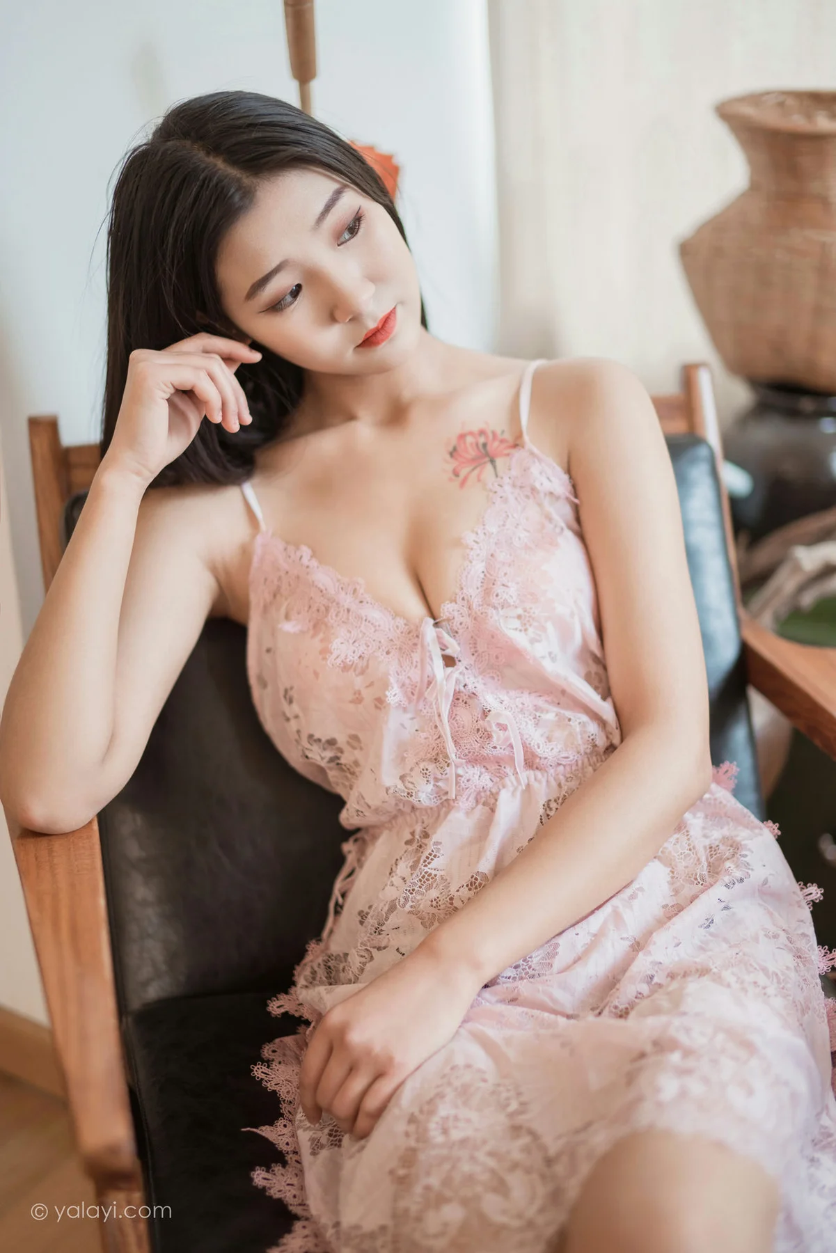 YALAYI 雅拉伊 Vol.811    诗诗 为你钟情 - 4