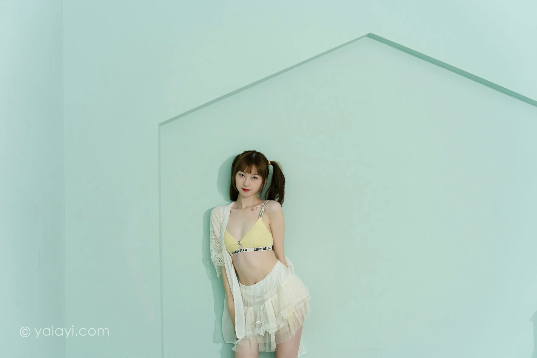 YALAYI 雅拉伊 Vol.826   京京 花漾裙裾 - 4