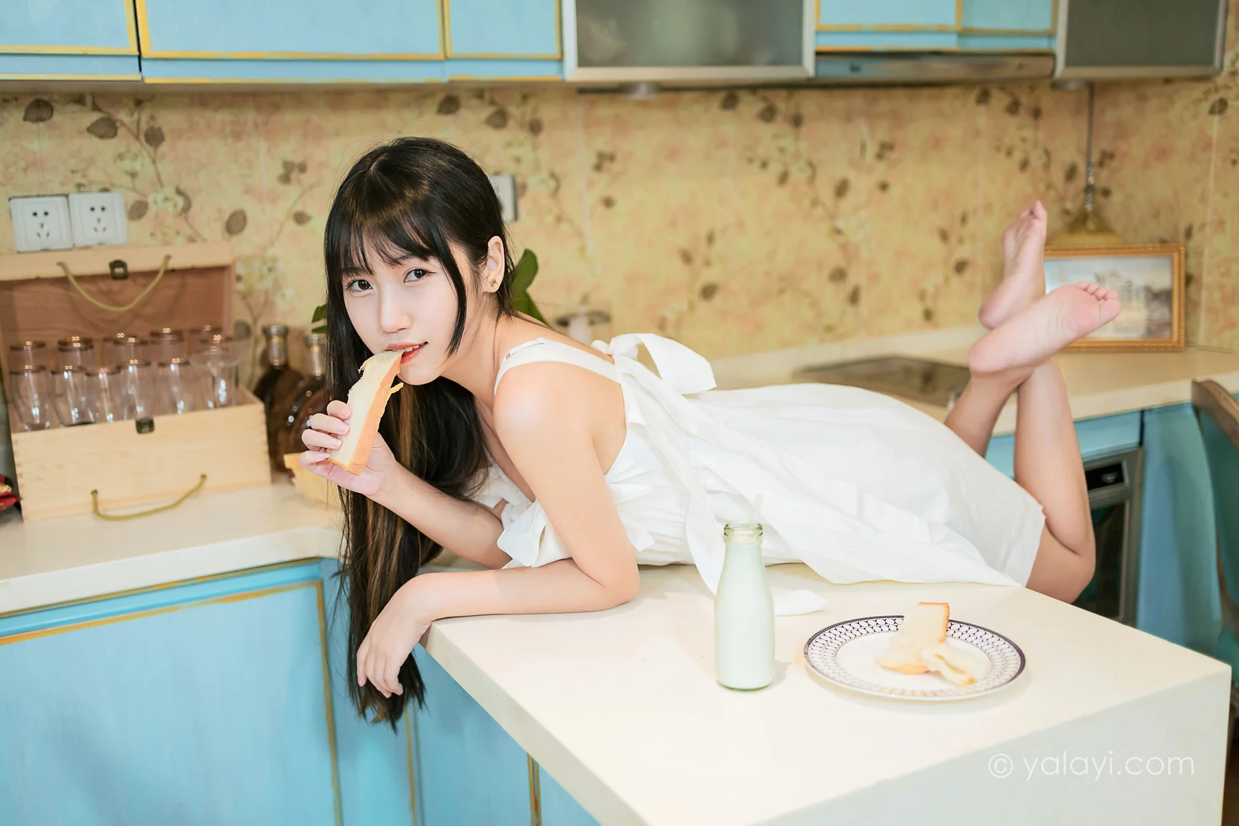 YALAYI 雅拉伊 Vol.834   奕思 谁的杰作 - 1