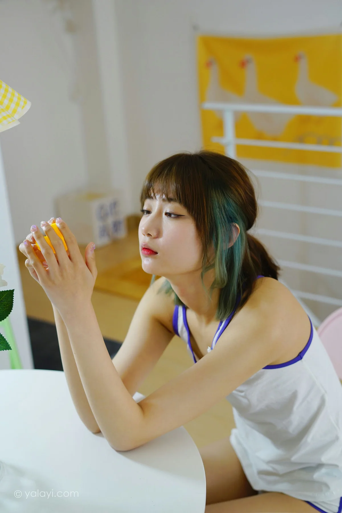 YALAYI 雅拉伊 Vol.882   兰子 一个人独处 - 10