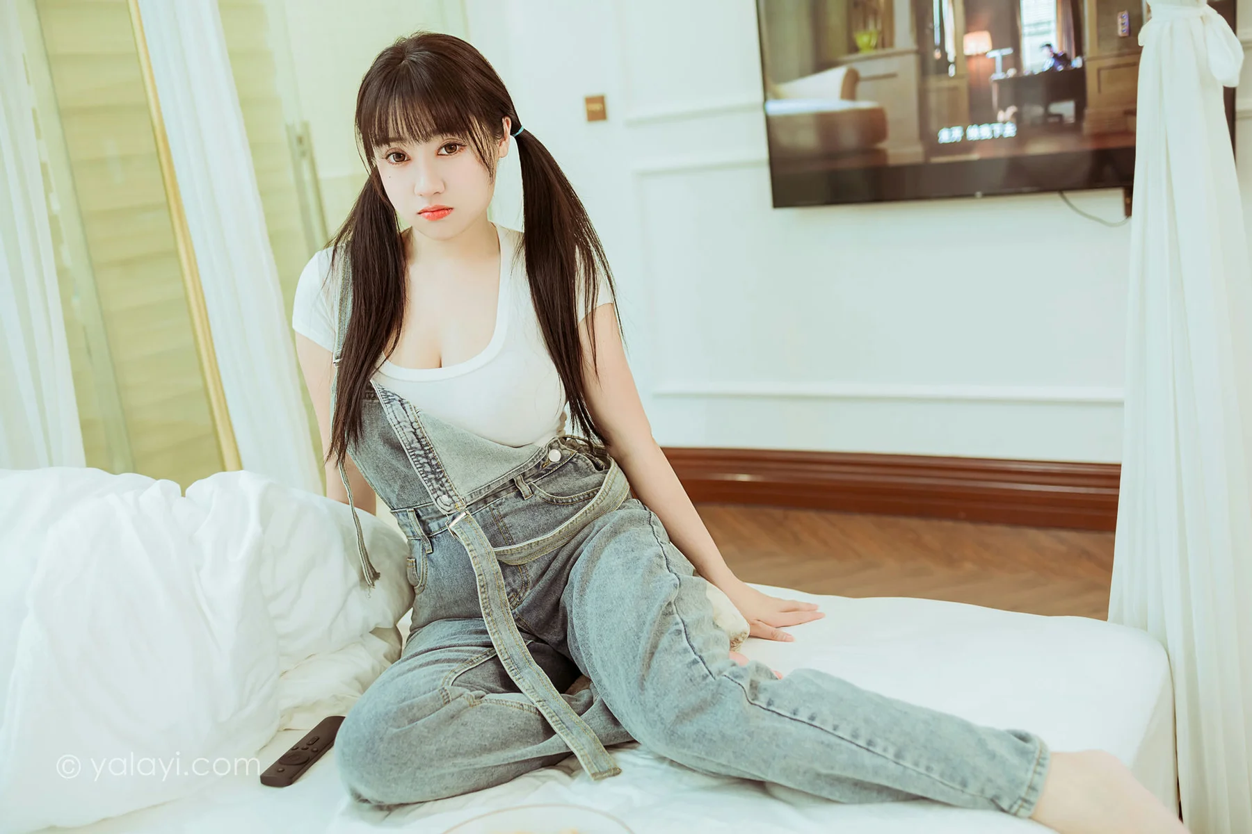 YALAYI 雅拉伊 Vol.884   虞艺 开心宅家 - 2