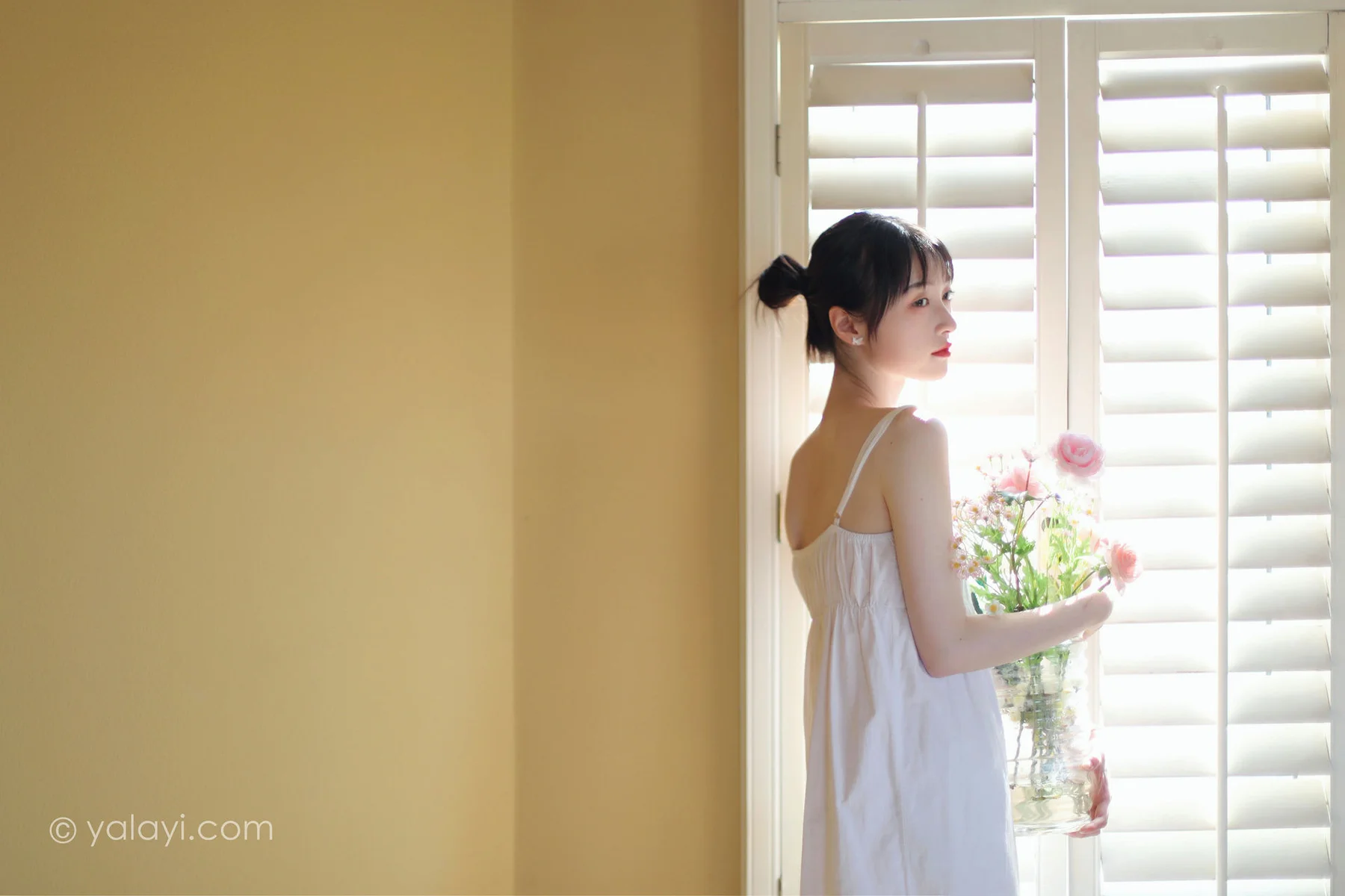 YALAYI 雅拉伊 Vol.896   京京 光影零乱 - 5