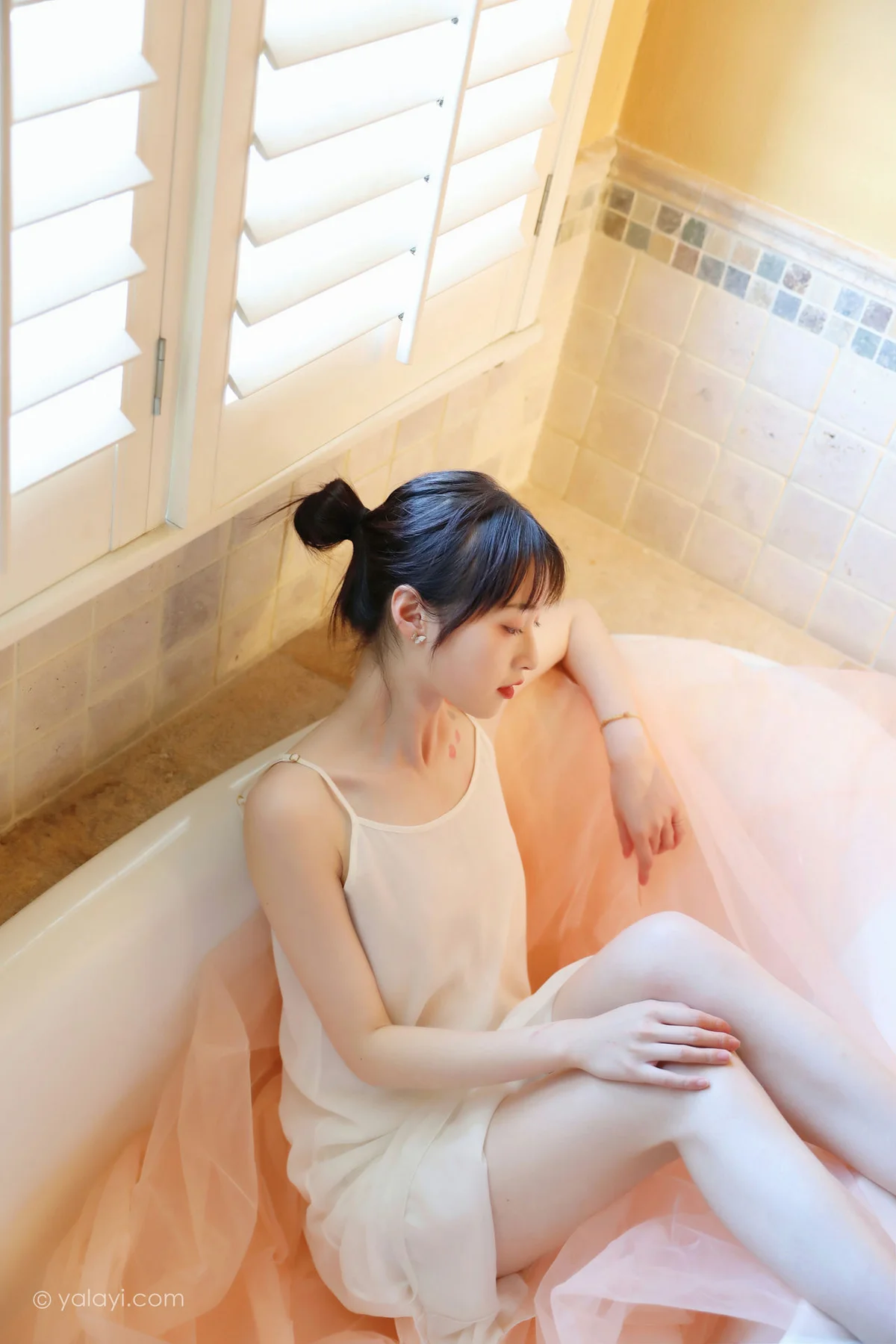 YALAYI 雅拉伊 Vol.899   京京 不是风景 - 9