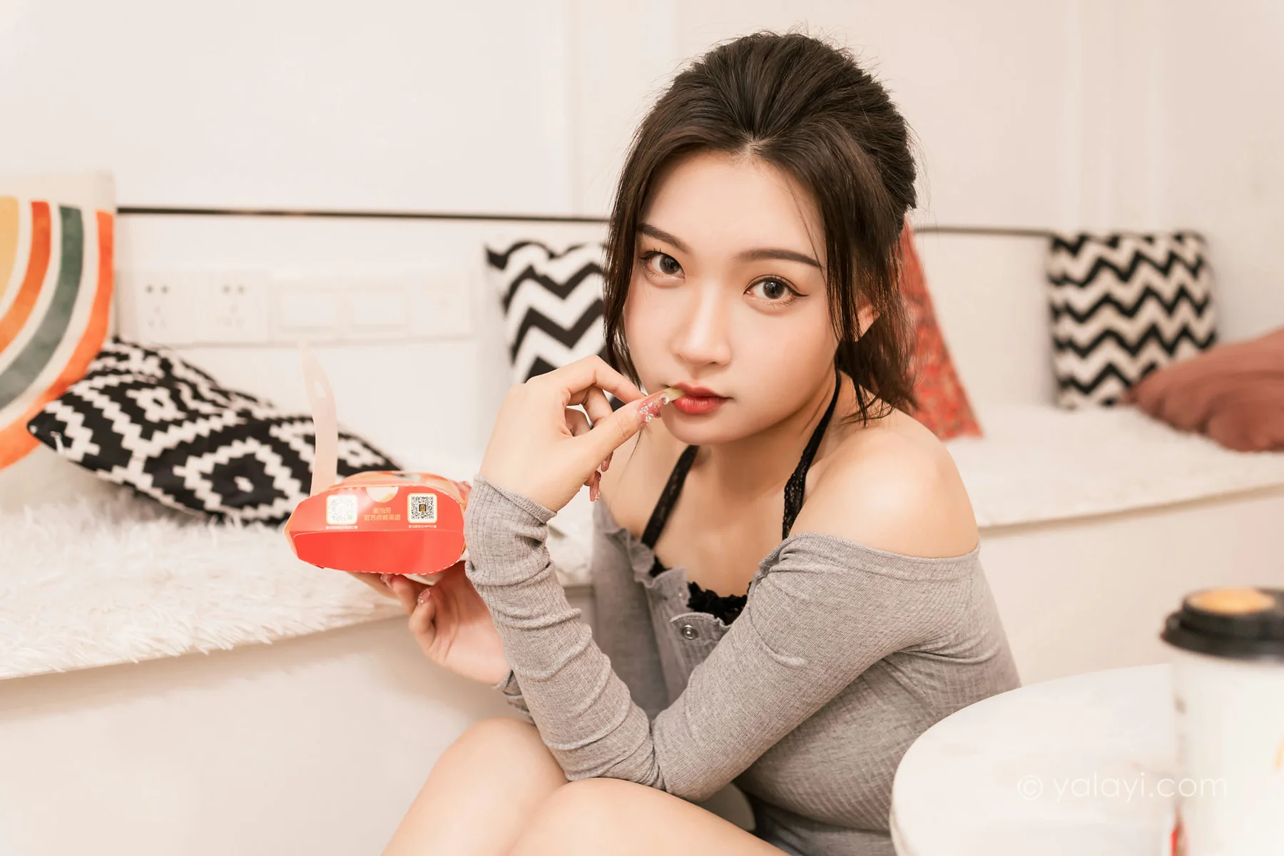 YALAYI 雅拉伊 Vol.902   徐小云 甜言蜜语 - 2