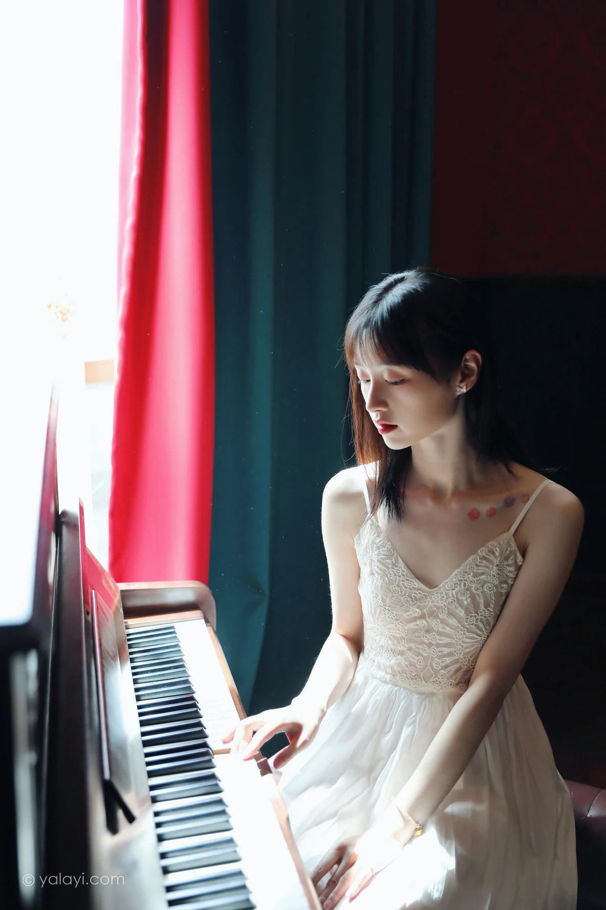 YALAYI 雅拉伊 Vol.911  京京 唤 - 3