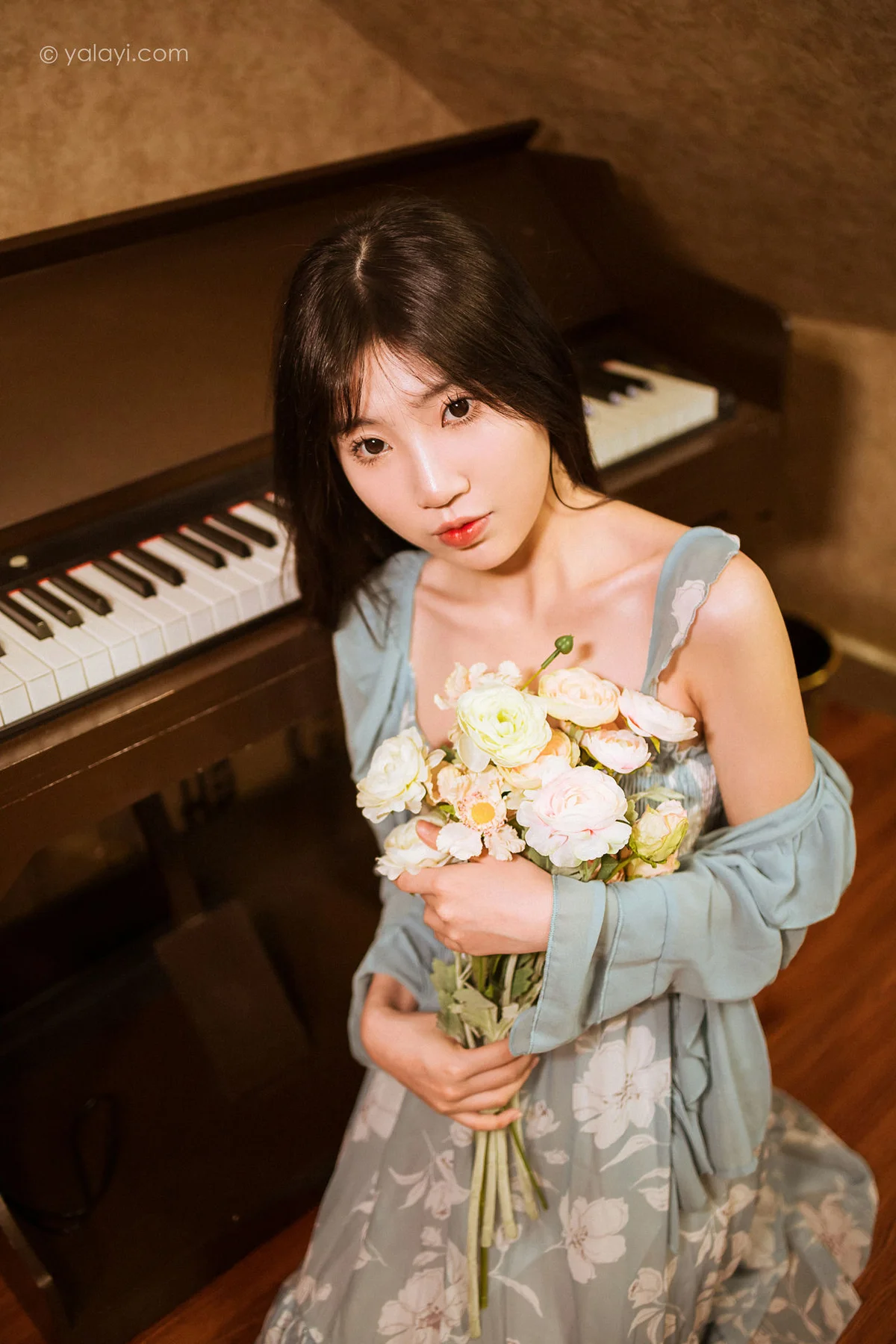 YALAYI 雅拉伊 Vol.922  小乔  一去不复返 - 8