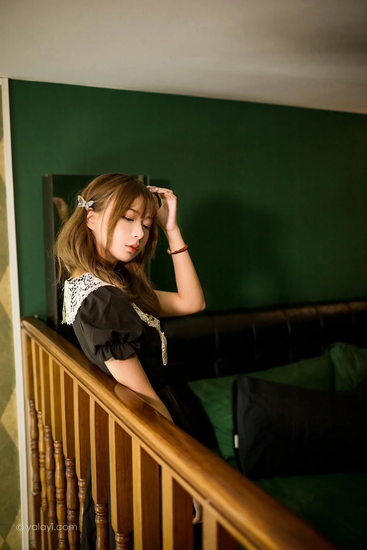 YALAYI 雅拉伊 Vol.926  阿禾 黑色蝴蝶 - 1