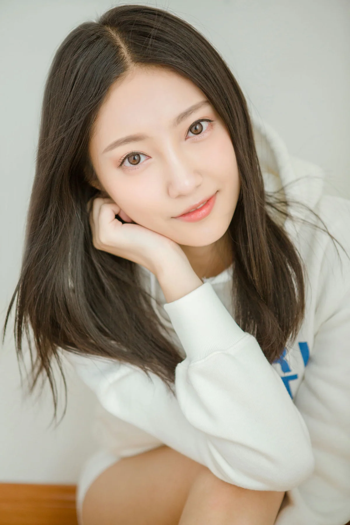 YALAYI 雅拉伊 Vol.937  微甜的梦活力气质少女 - 1