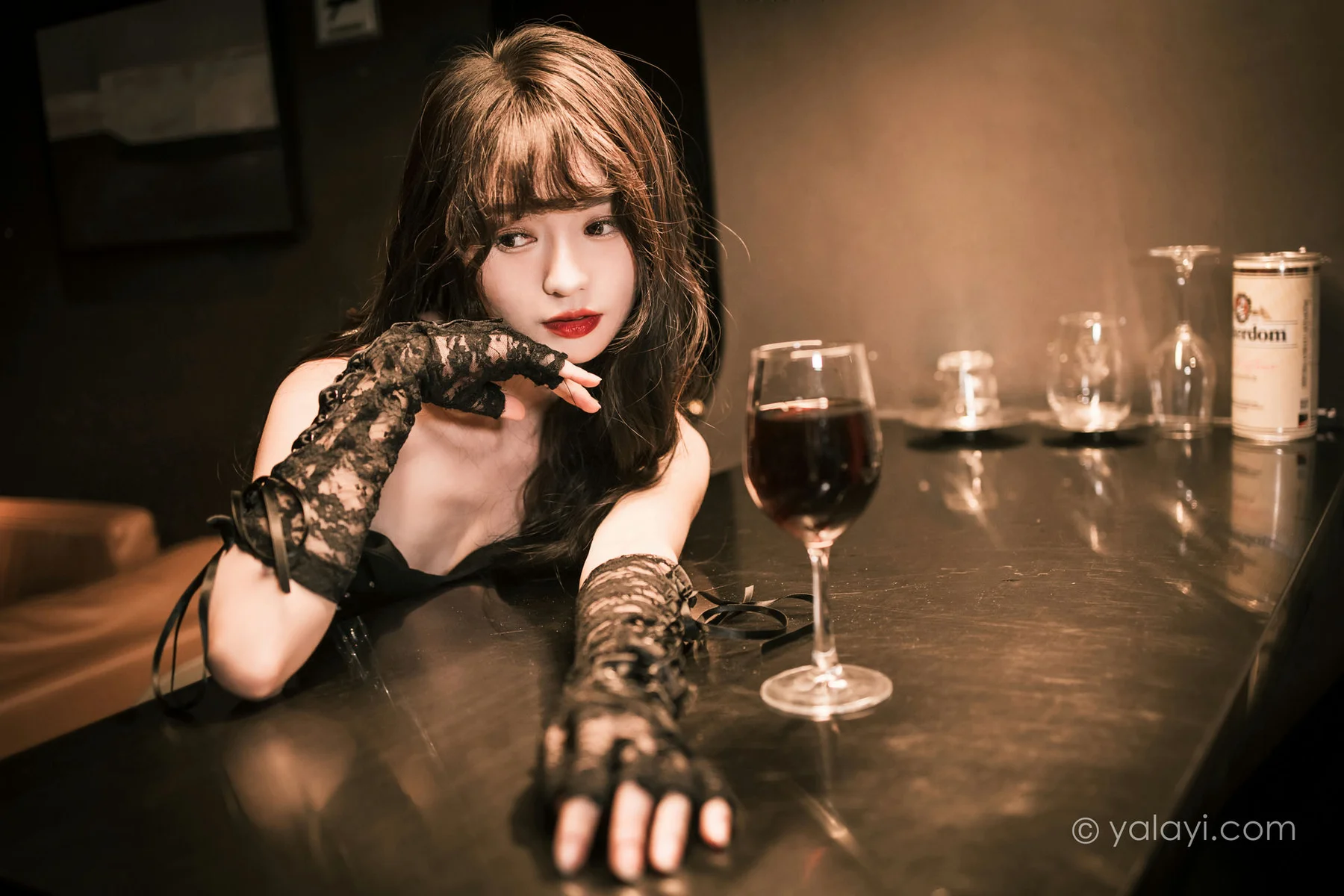 YALAYI 雅拉伊 Vol.946  小亭 一丝忧郁 - 4