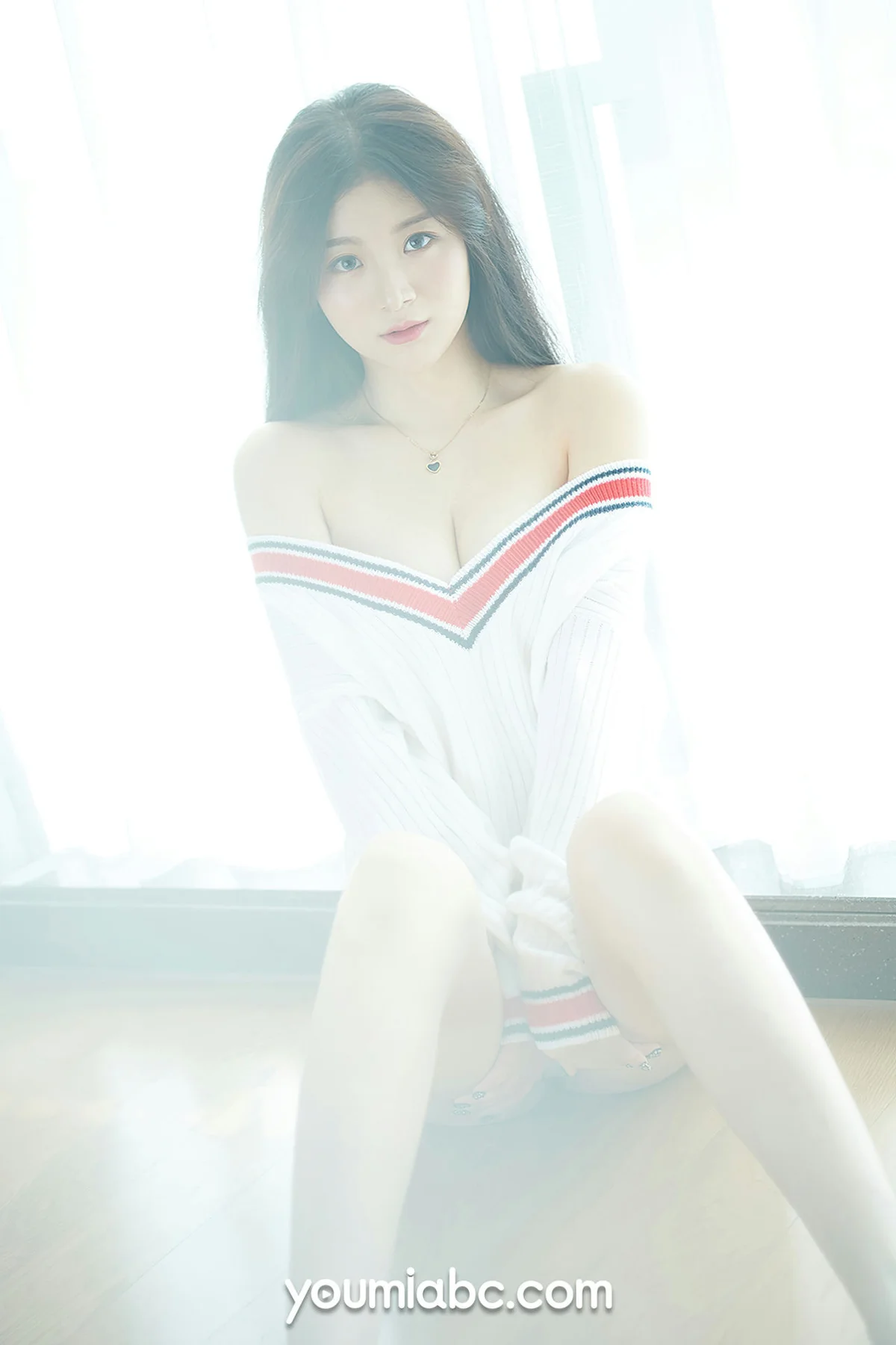 YOUMEI 尤美   嫩嫩 香肩白嫩美女 - 10