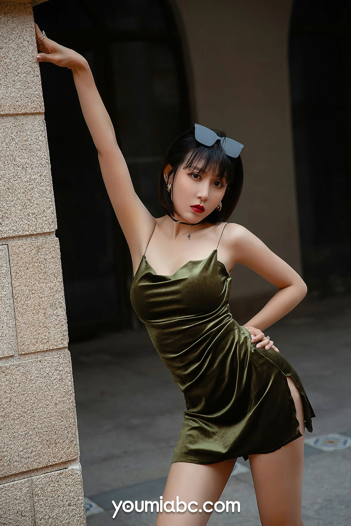 YOUMEI 尤美  安妮斯朵拉 玉背街拍 - 8