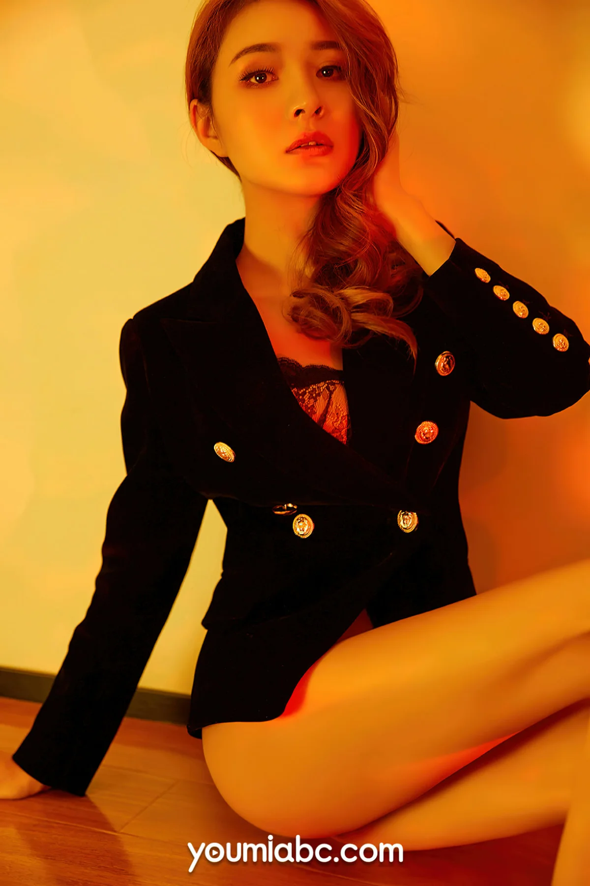 YOUMEI 尤美  2022-08-15-1 黄金宝儿 欧范红唇 - 9