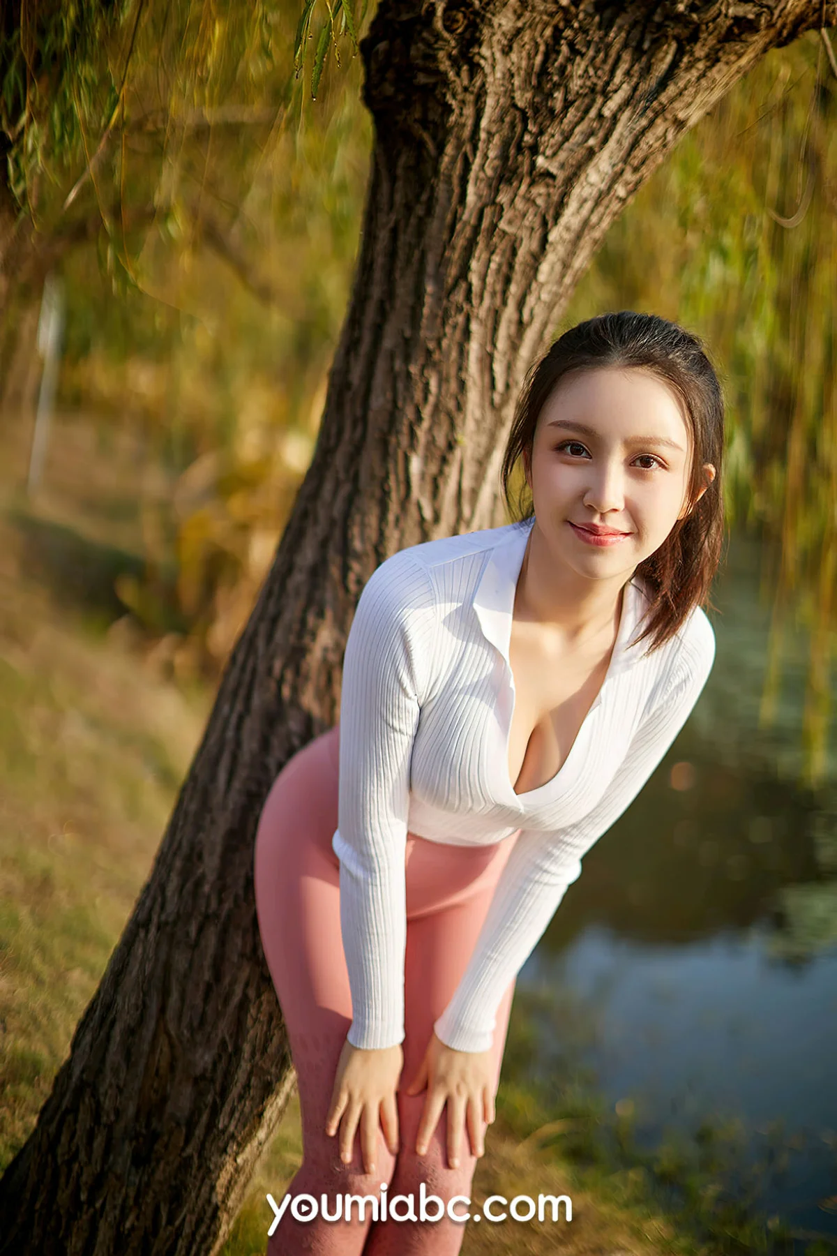 YOUMEI 尤美  2022-10-18-1 沈善熙 美女车内美照 - 2