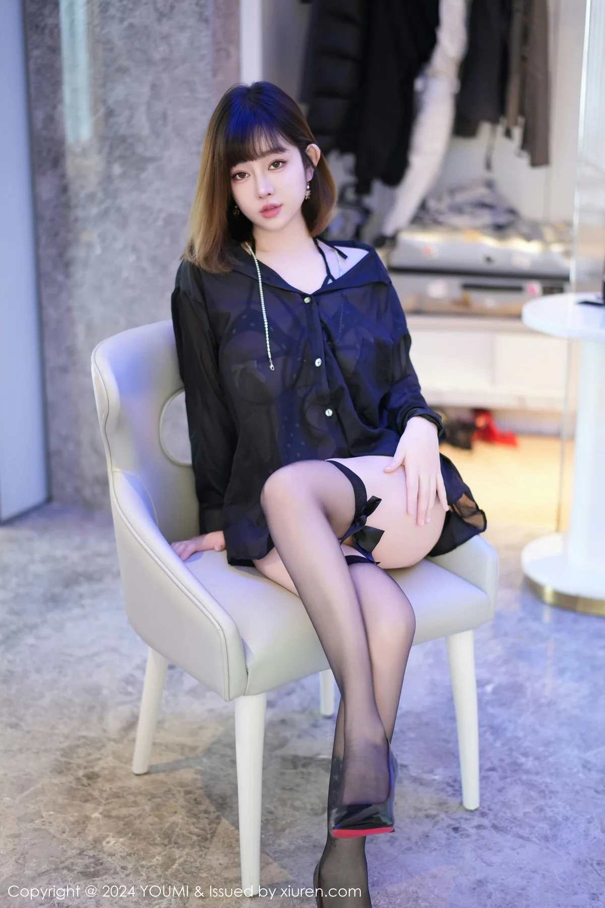 YOUMI 尤蜜荟 Vol.1030 王雨纯 黑色薄纱轻透上衣性感写真1 - 1