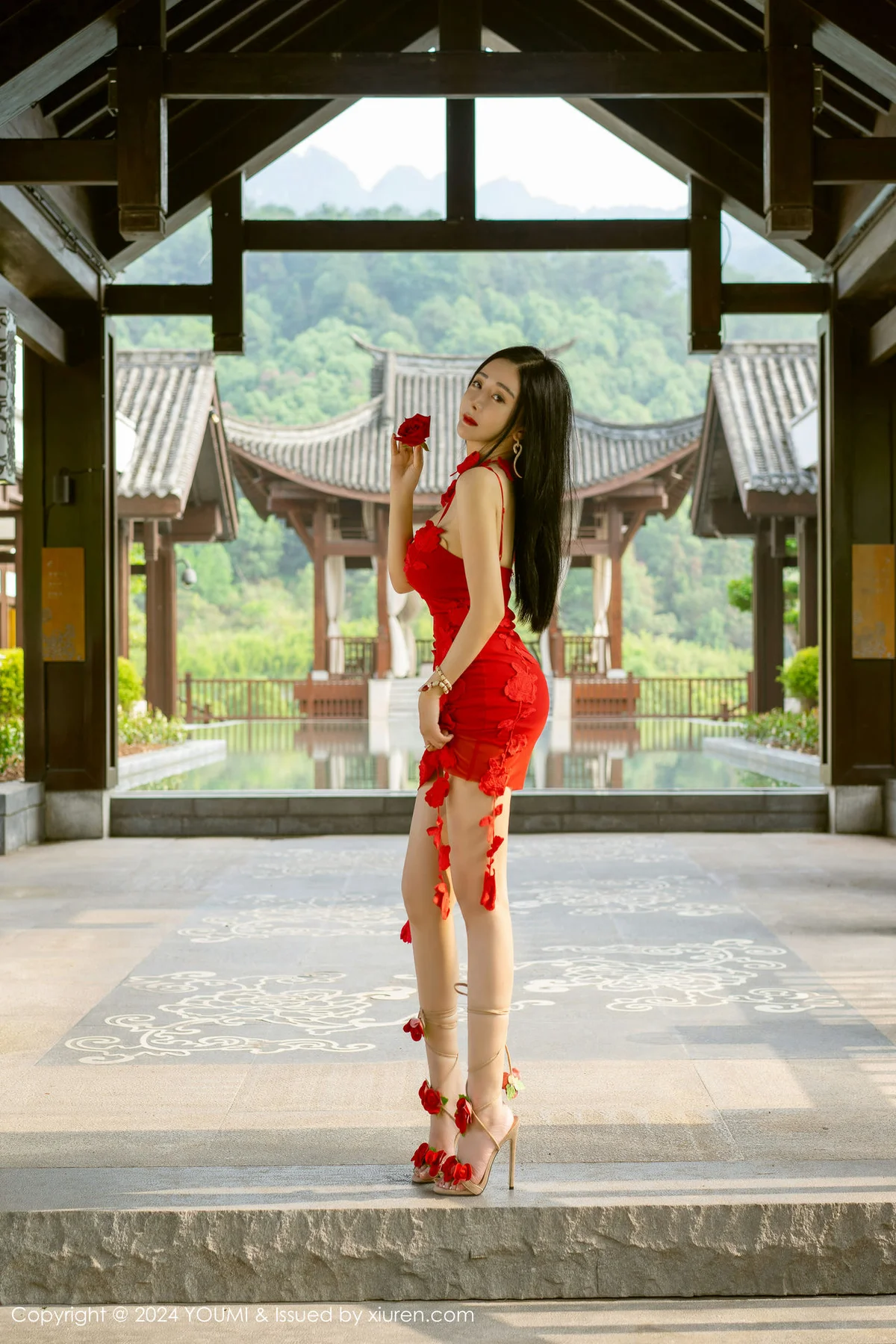 YOUMI 尤蜜荟 Vol.1058 允爾 红色连衣短裙泰国心愿旅拍1 - 1
