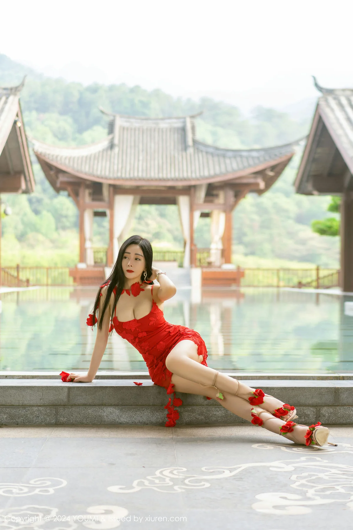 YOUMI 尤蜜荟 Vol.1058 允爾 红色连衣短裙泰国心愿旅拍1 - 6