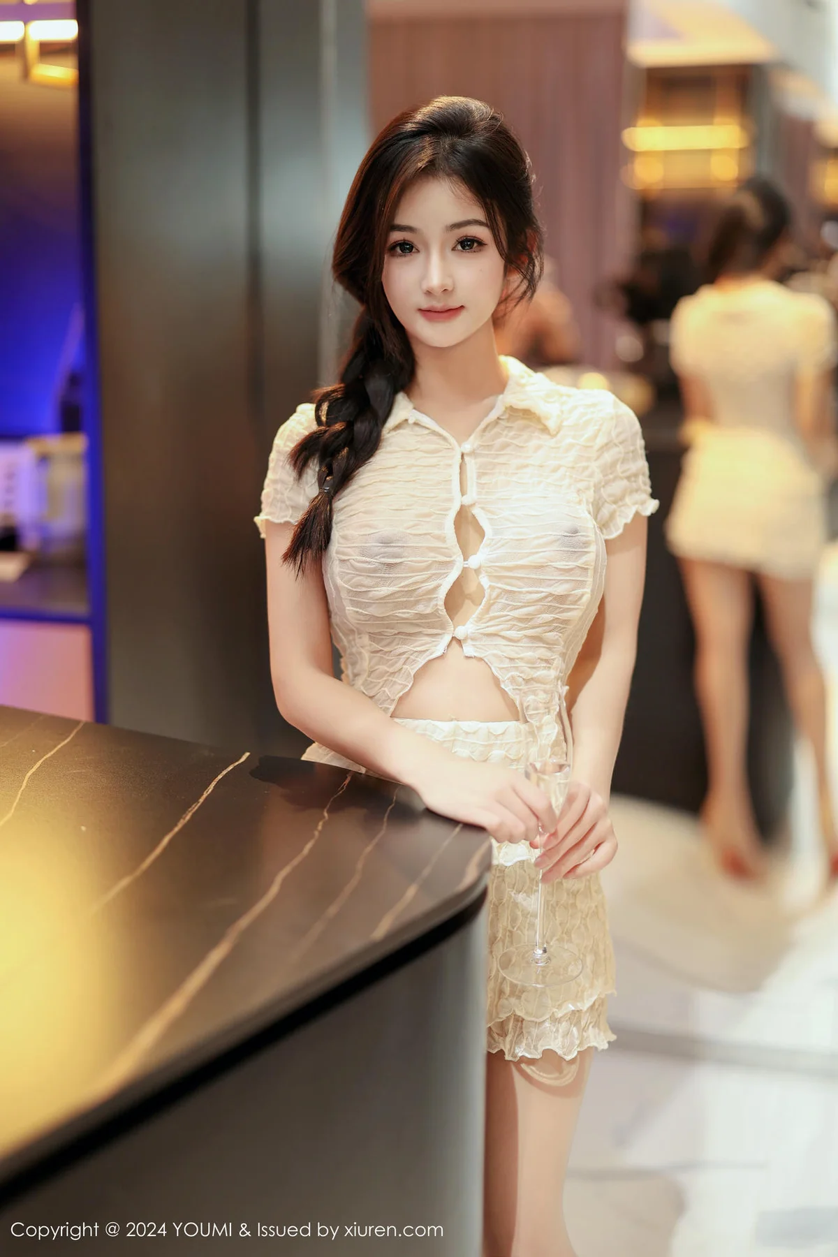 YOUMI 尤蜜荟 Vol.1067 谭小灵 浅色轻透上衣性感写真2 - 1