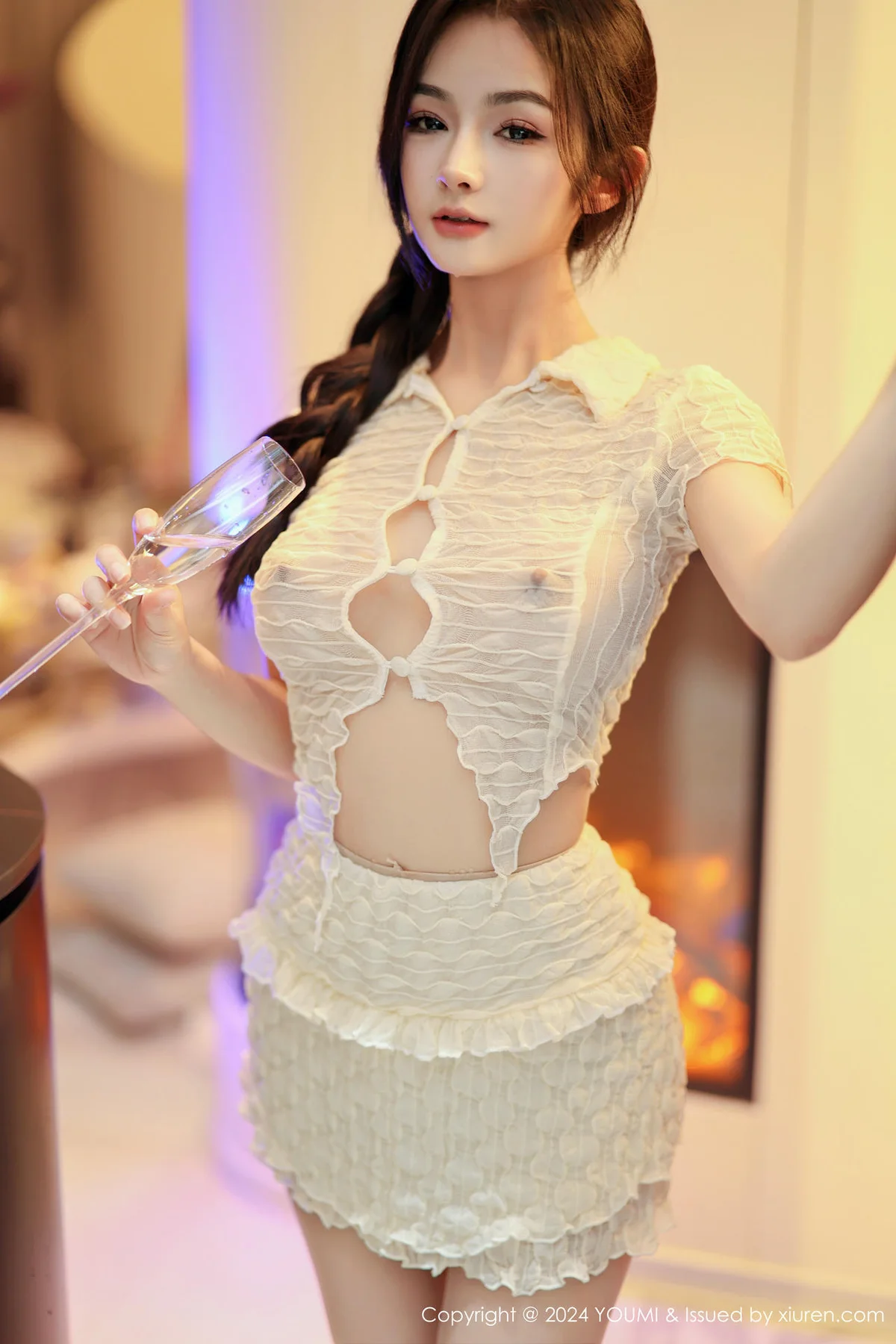 YOUMI 尤蜜荟 Vol.1067 谭小灵 浅色轻透上衣性感写真2 - 3