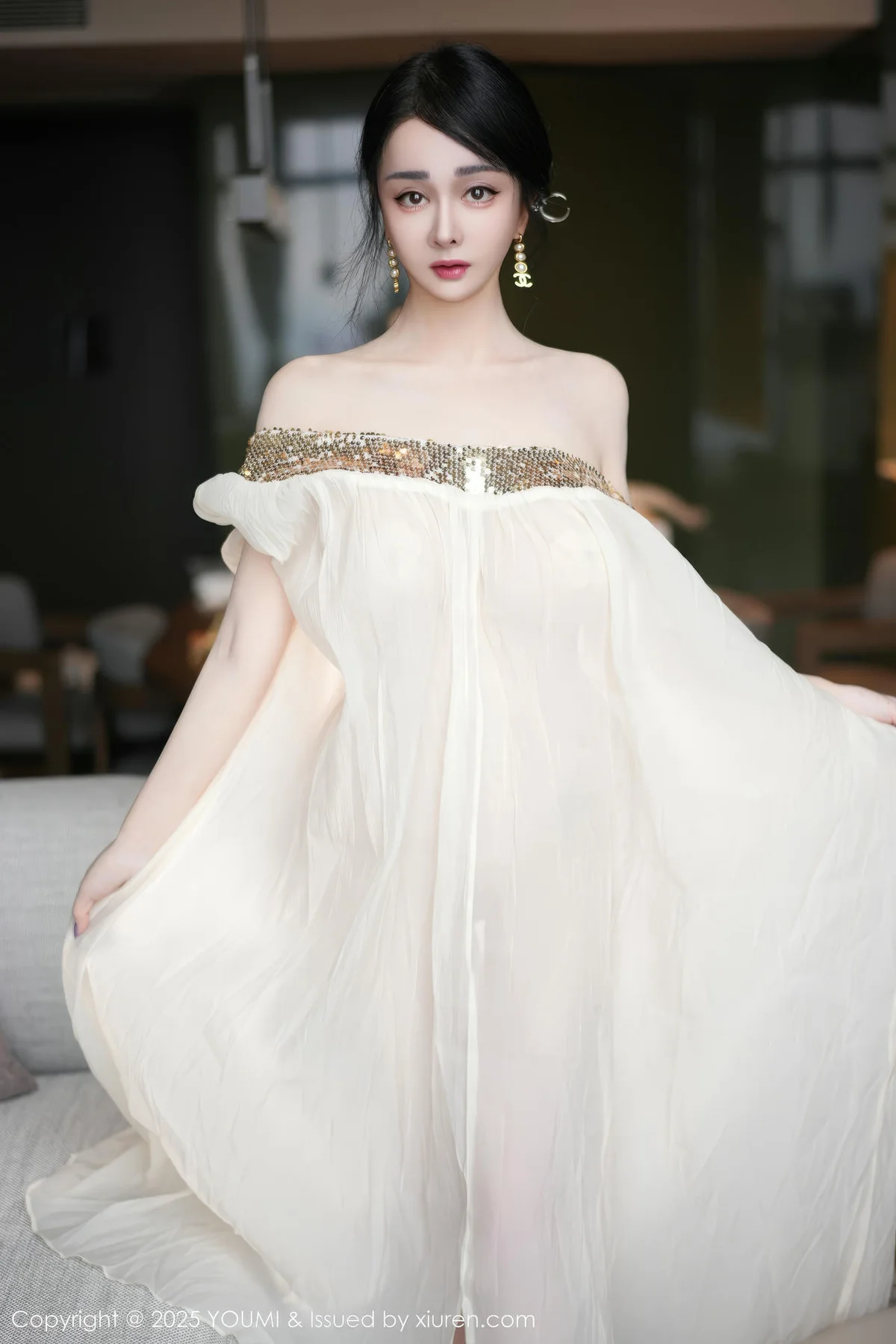 YOUMI 尤蜜荟 Vol.1132 允爾 金色吊坠式服饰 - 8