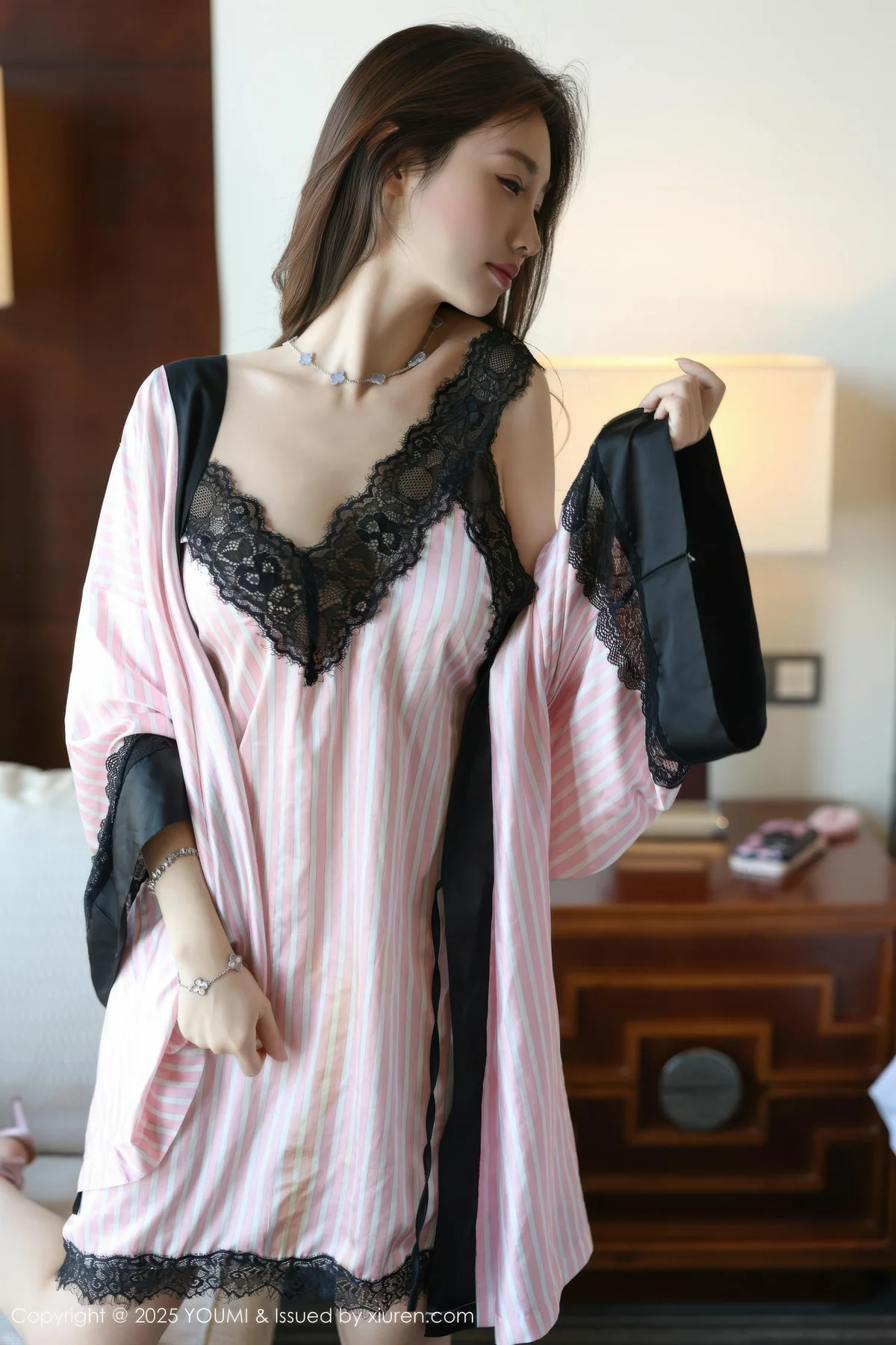 YOUMI 尤蜜荟 Vol.1161 桃桃·夭夭twins 性感粉色睡裙 - 9