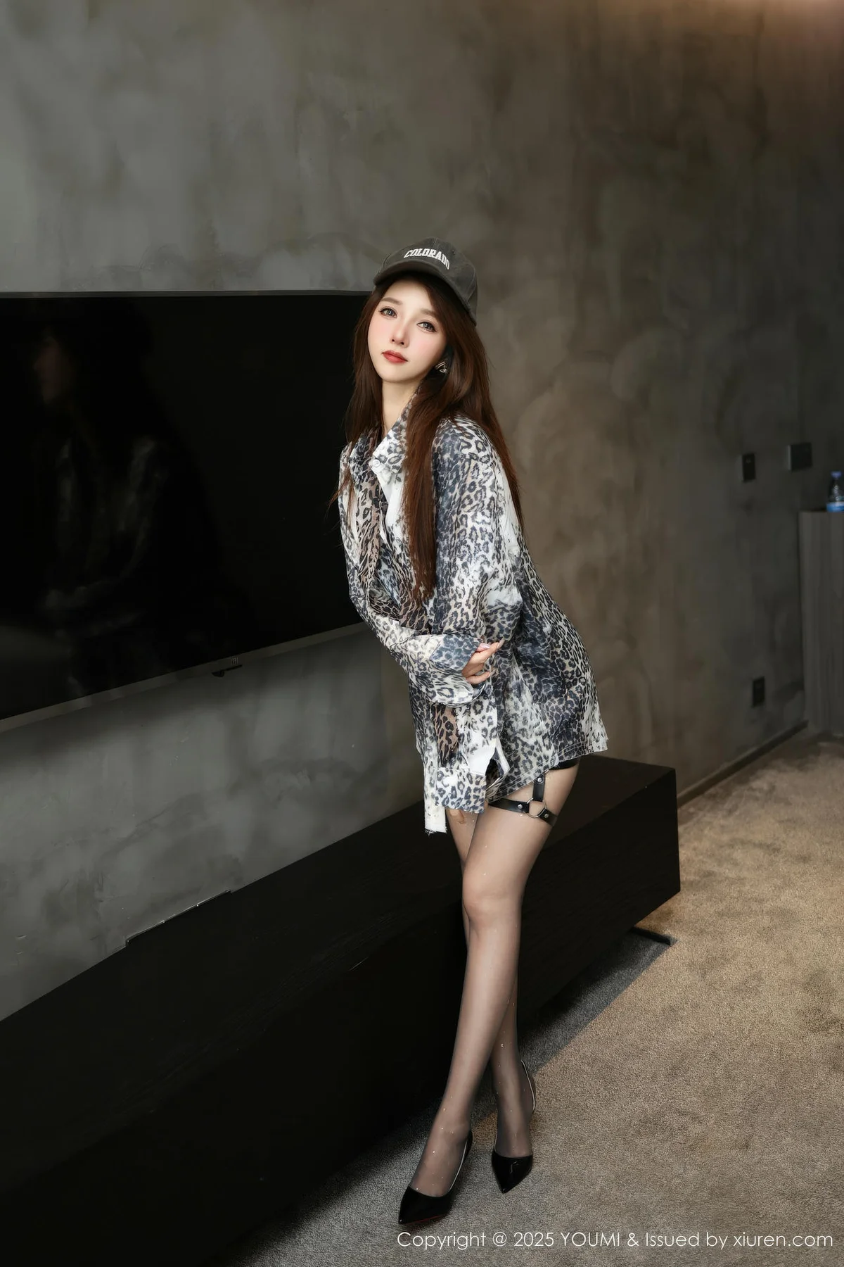 YOUMI 尤蜜荟 Vol.1179 Twins天夭 性感豹纹衬衫 - 4