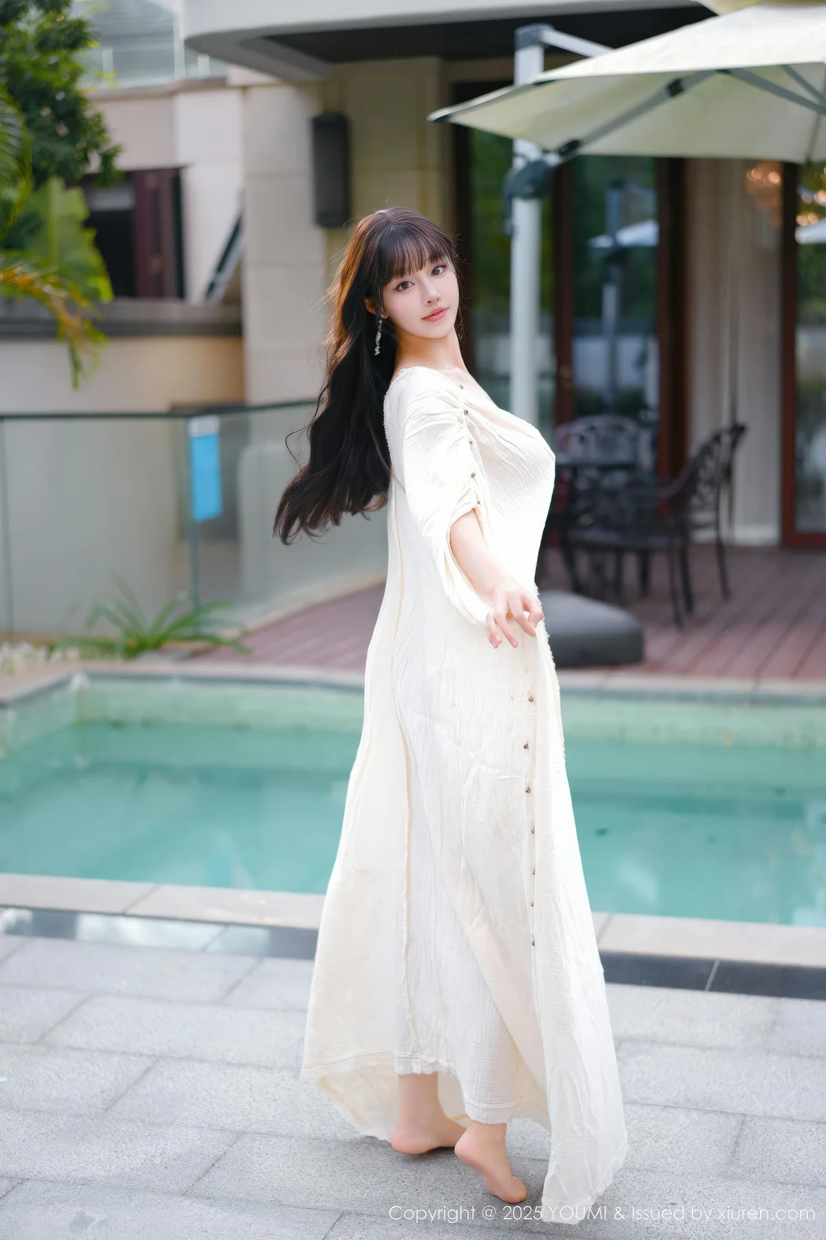 YOUMI 尤蜜荟 Vol.1185 心上可Flora 童颜巨乳浅色浴袍 - 4