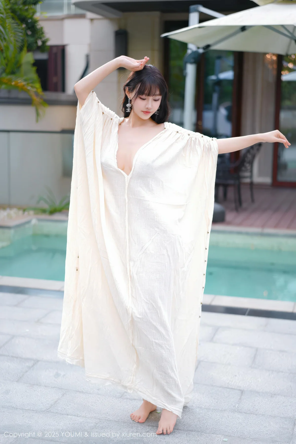 YOUMI 尤蜜荟 Vol.1185 心上可Flora 童颜巨乳浅色浴袍 - 6