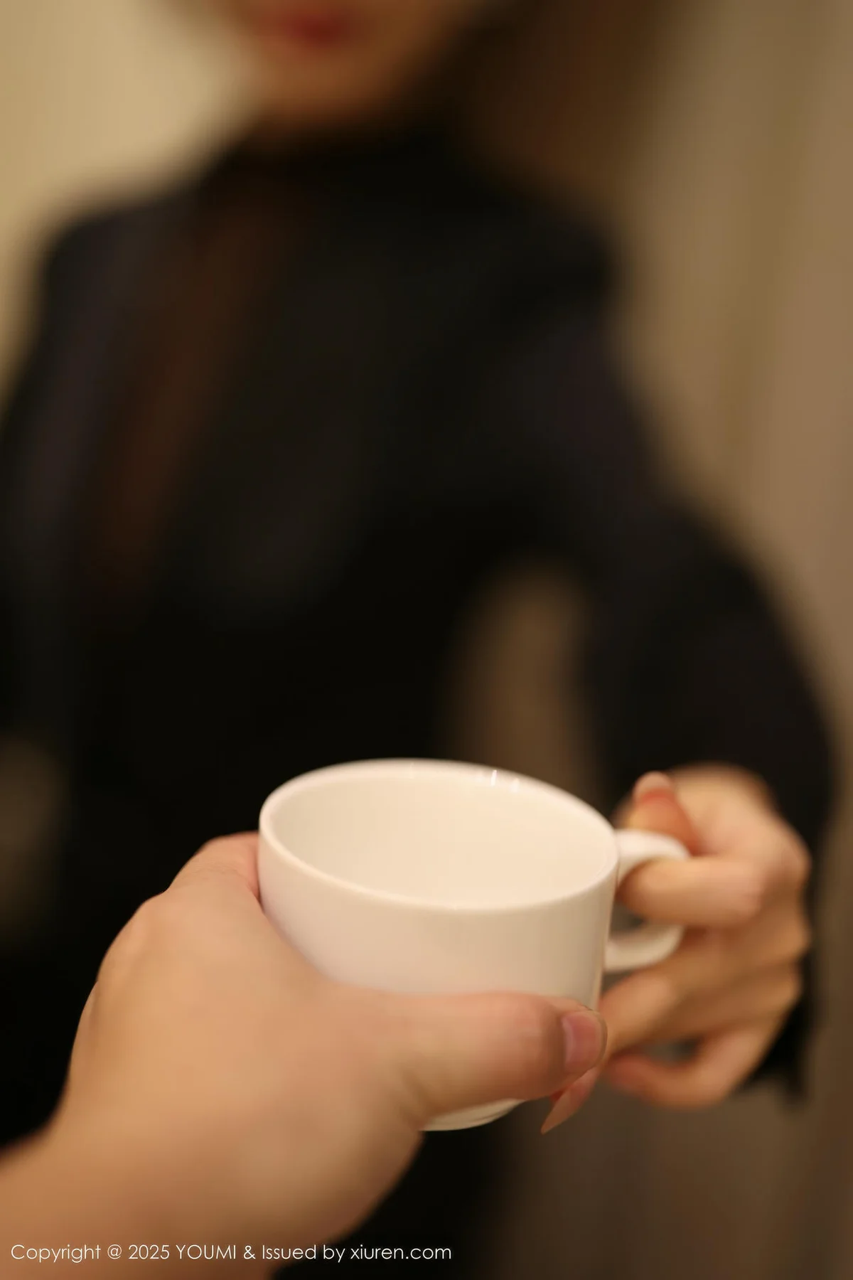 YOUMI 尤蜜荟 Vol.1186 心上可Flora 童颜巨乳浅色浴袍 - 10