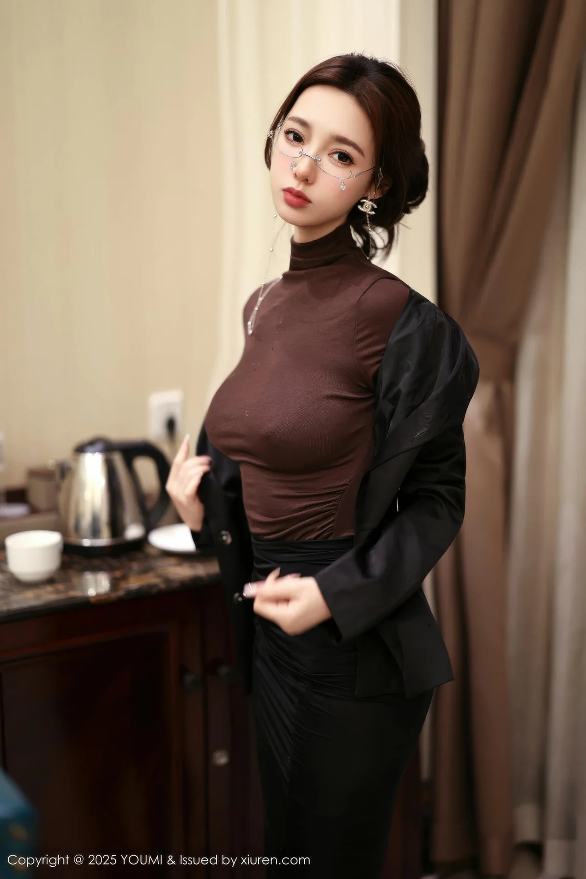 YOUMI 尤蜜荟 Vol.1186 心上可Flora 童颜巨乳浅色浴袍 - 6