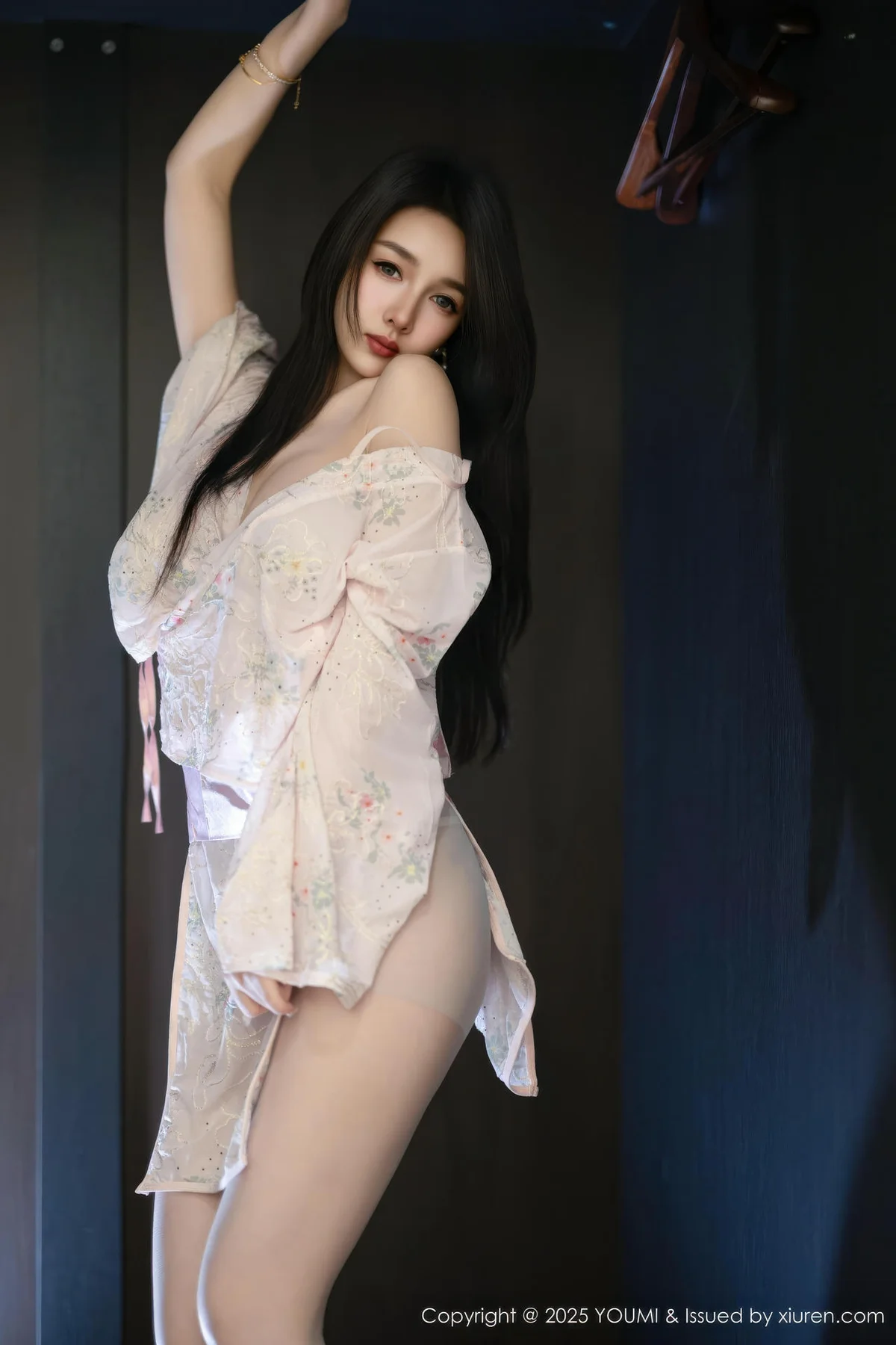 YOUMI 尤蜜荟 Vol.1194 Twins天夭 连衣裙肉色丝袜 - 6