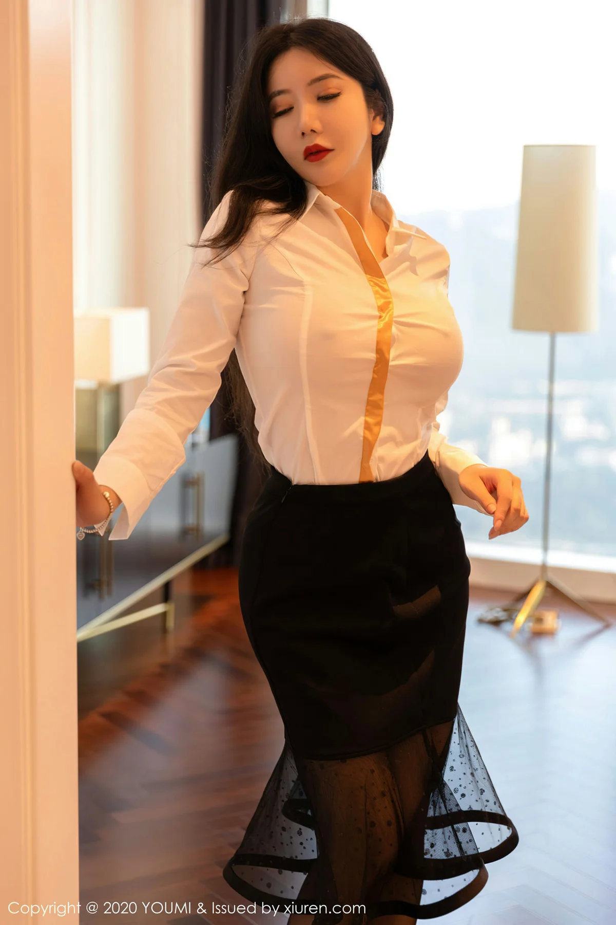 YOUMI 尤蜜荟 Vol.579 超短裙黑丝熟女  心妍小公主 - 5