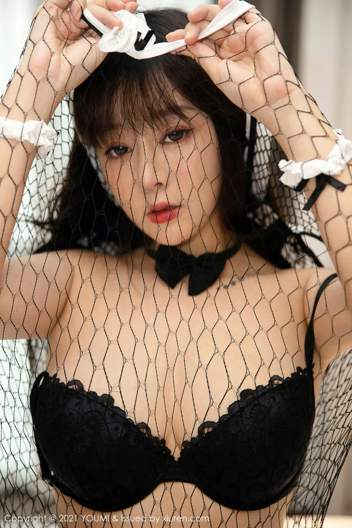 YOUMI 尤蜜荟 Vol.593 网格内衣和魅惑黑丝 王雨纯 - 8