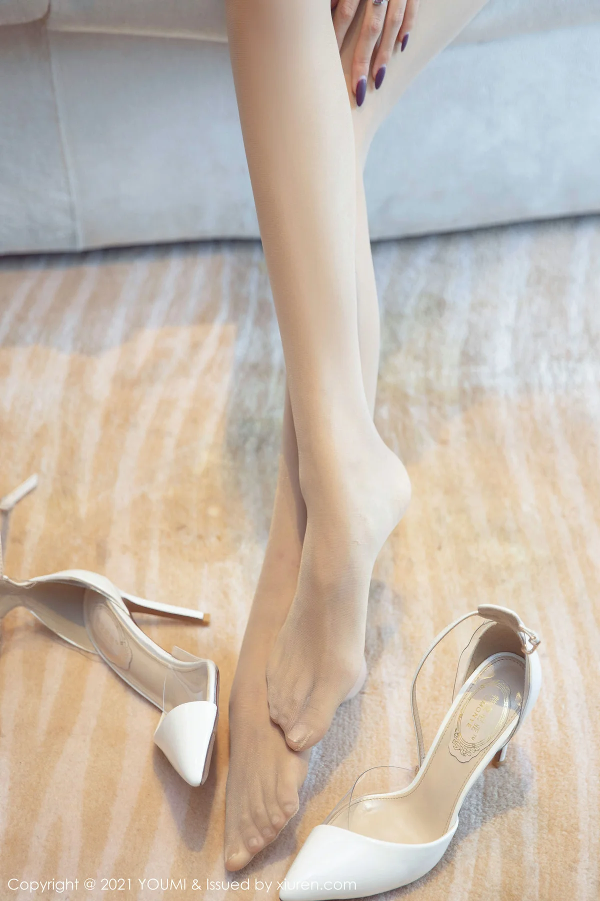 YOUMI 尤蜜荟 Vol.651  华丽吊裙 蓝夏Akasha 性感写真3 - 8