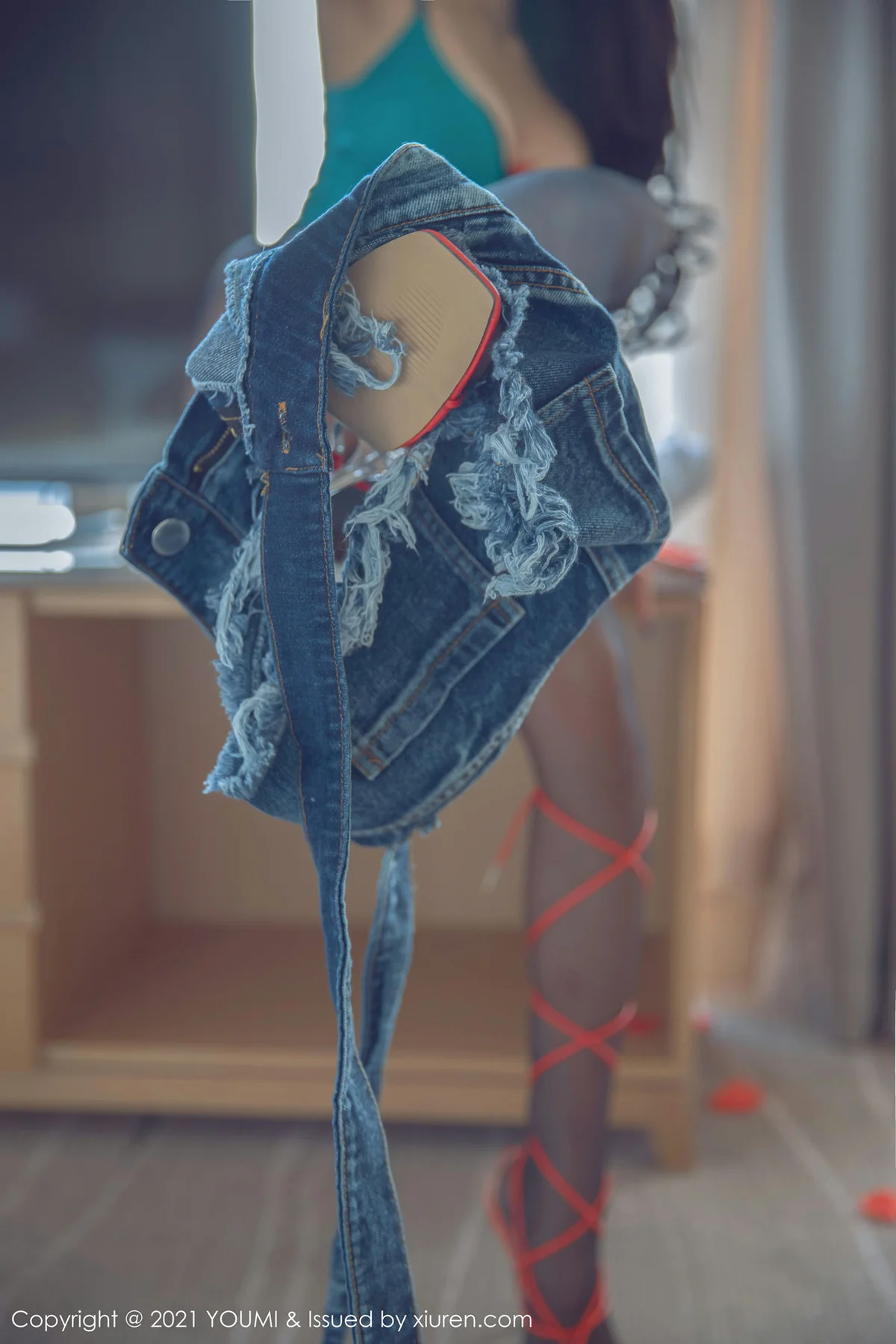 YOUMI 尤蜜荟 Vol.693 超A短裤 蓝夏Akasha 性感写真 - 1