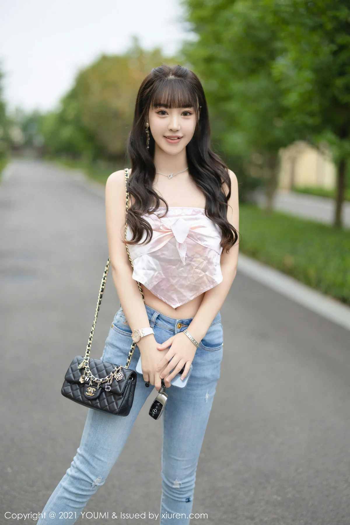 YOUMI 尤蜜荟 Vol.725 户外车内拍摄 朱可儿Flower 成都旅拍33 - 5