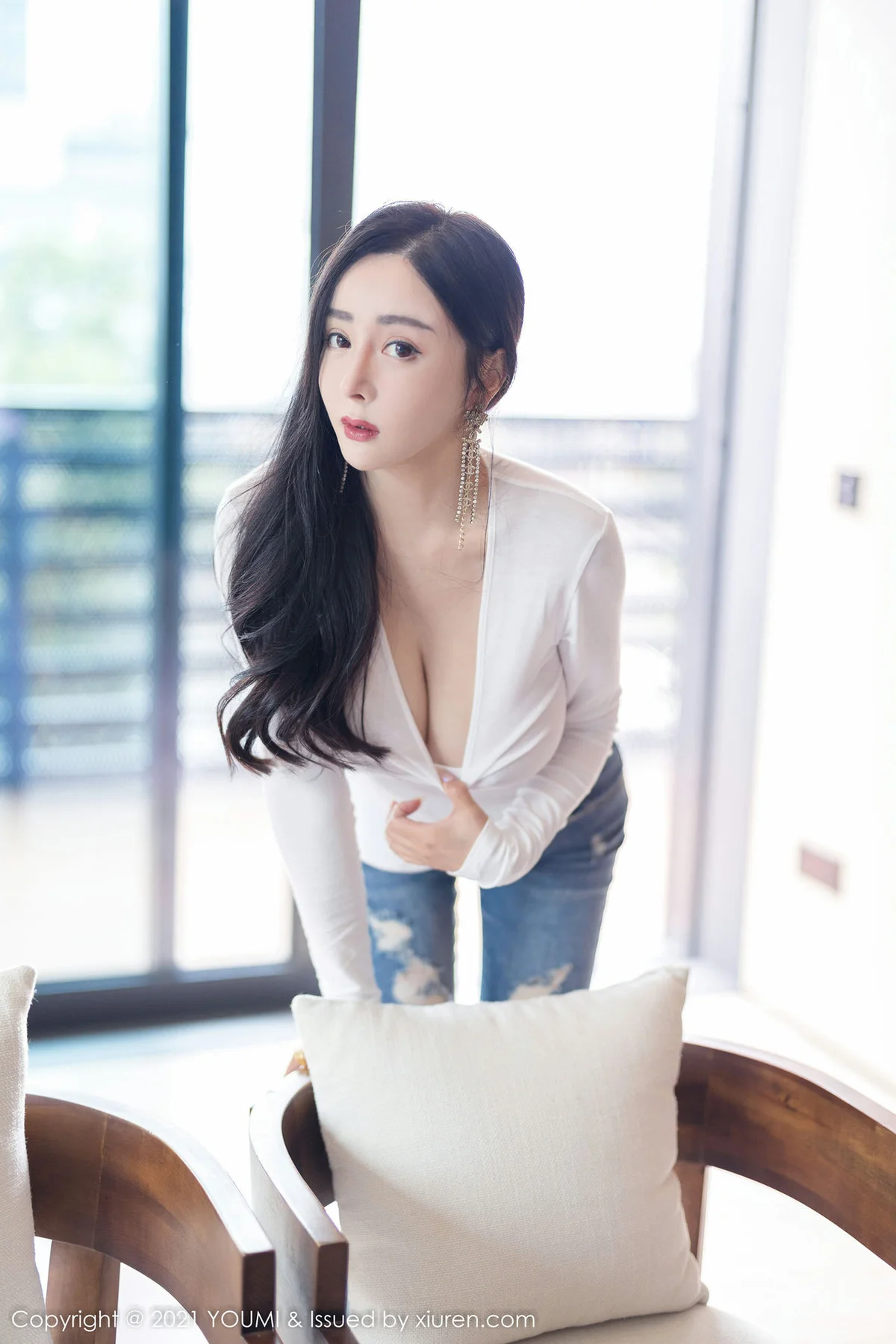 YOUMI 尤蜜荟 Vol.726 巨乳婀娜丰腴 允爾 写真发布33 - 7