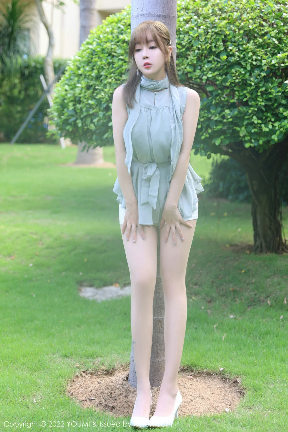 YOUMI 尤蜜荟 Vol.841 王雨纯 原色丝袜海南万宁旅拍 - 4