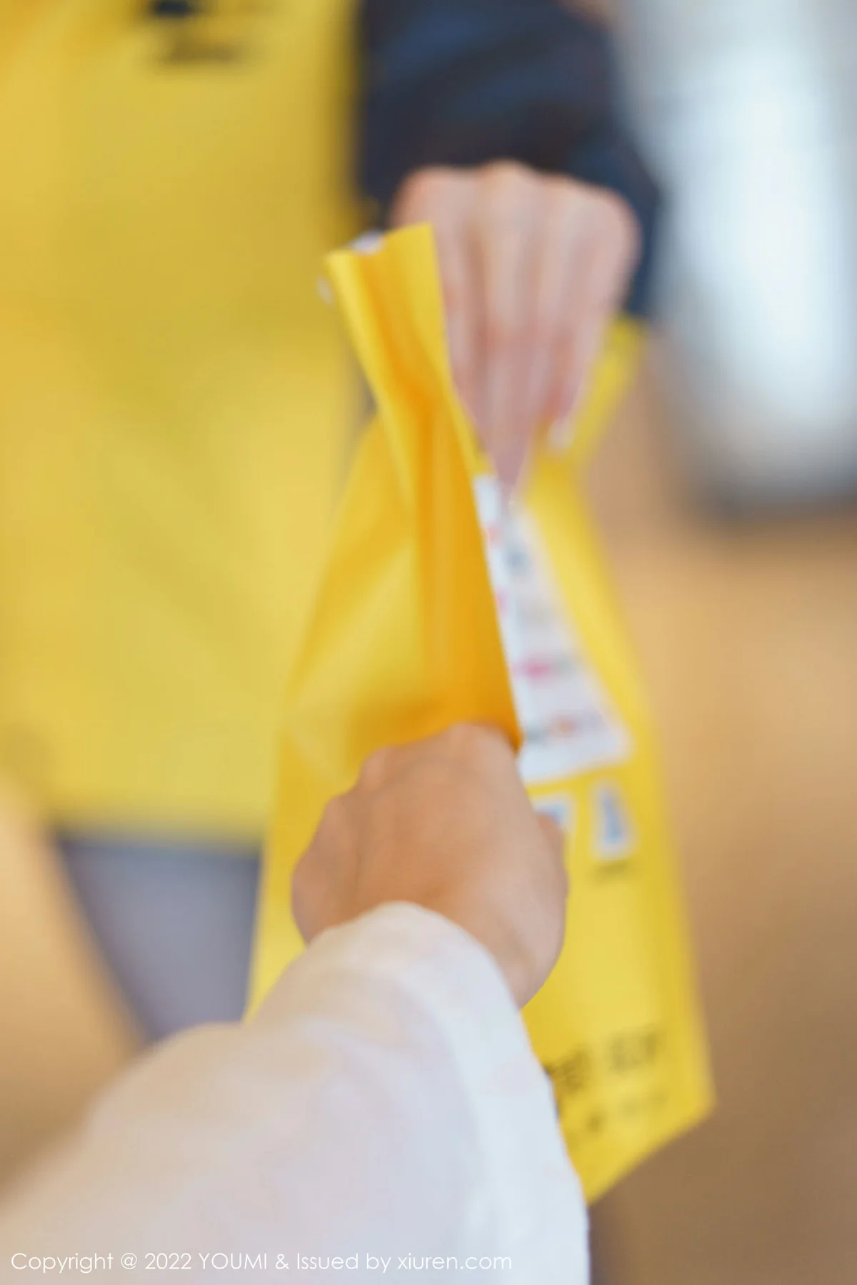 YOUMI 尤蜜荟 Vol.884 Carol周妍希 外卖配送员角色扮演三亚旅拍 - 9
