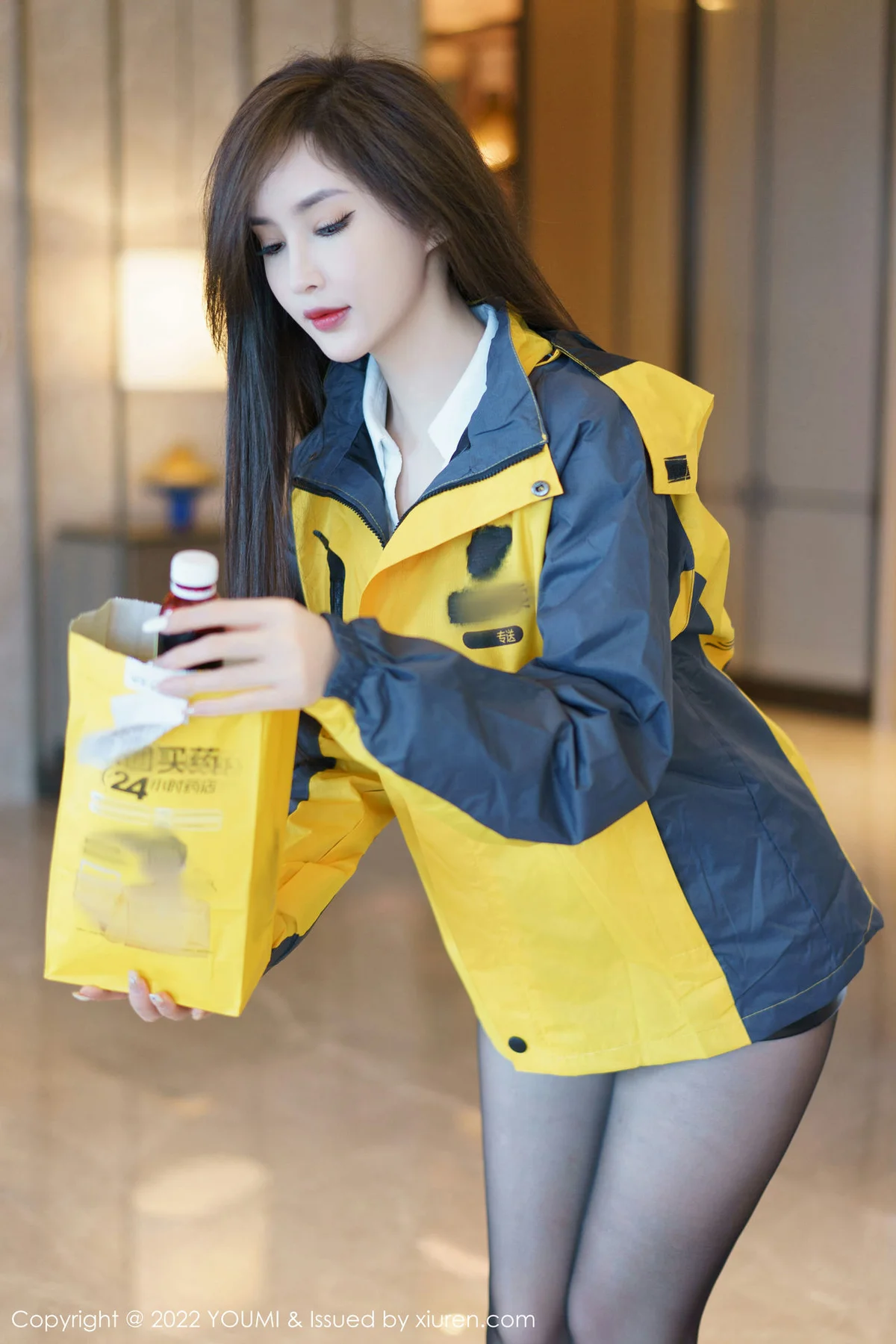 YOUMI 尤蜜荟 Vol.884 Carol周妍希 外卖配送员角色扮演三亚旅拍 - 2