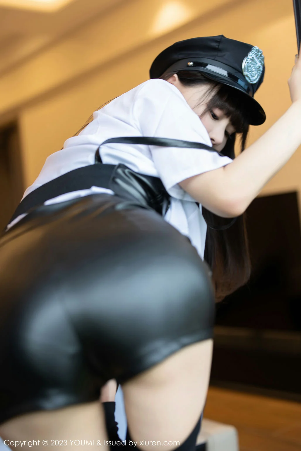 YOUMI 尤蜜荟 Vol.893 朱可儿Flora 制服诱惑系列三亚旅拍1 - 9