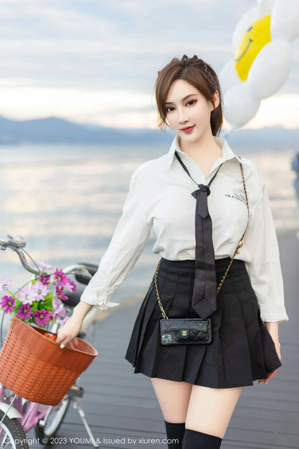 YOUMI 尤蜜荟 Vol.903 Carol周妍希 黑色长筒袜大理旅拍1 - 4